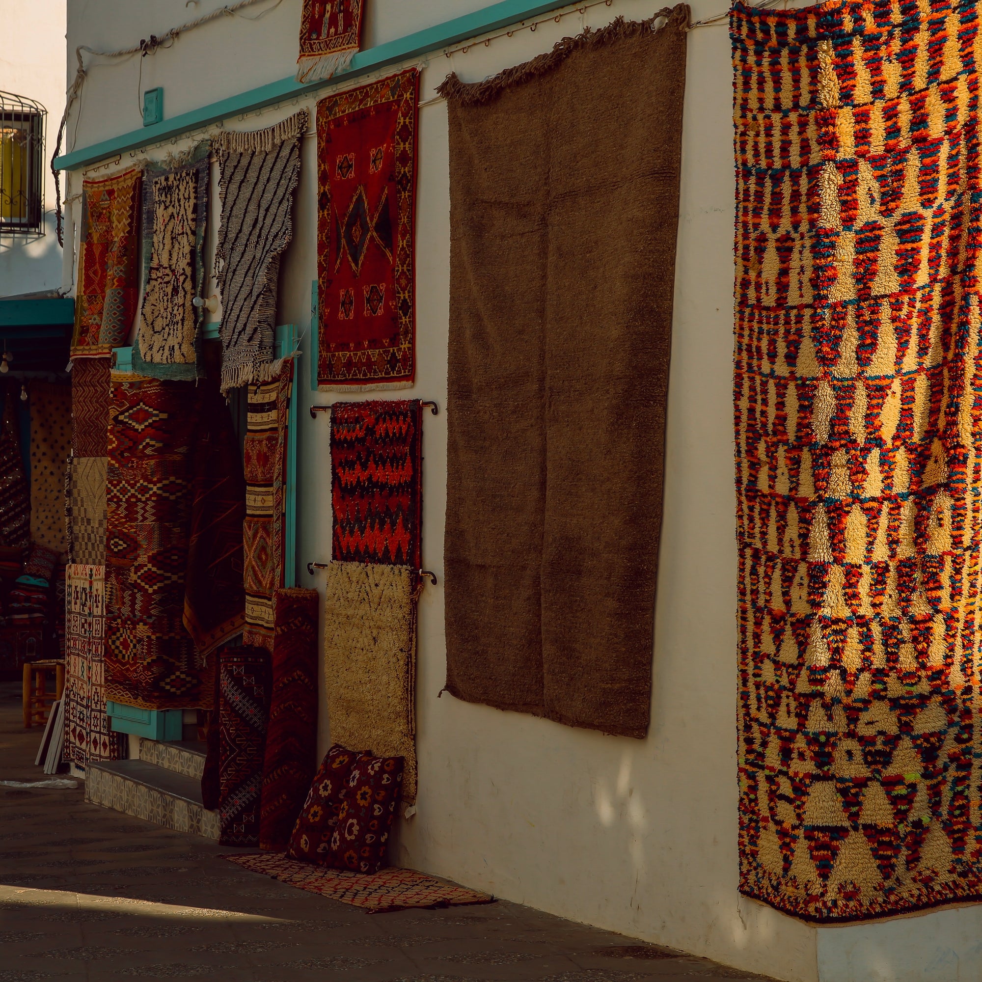 Close-up of Rug Clips Holding Turkish Rugs