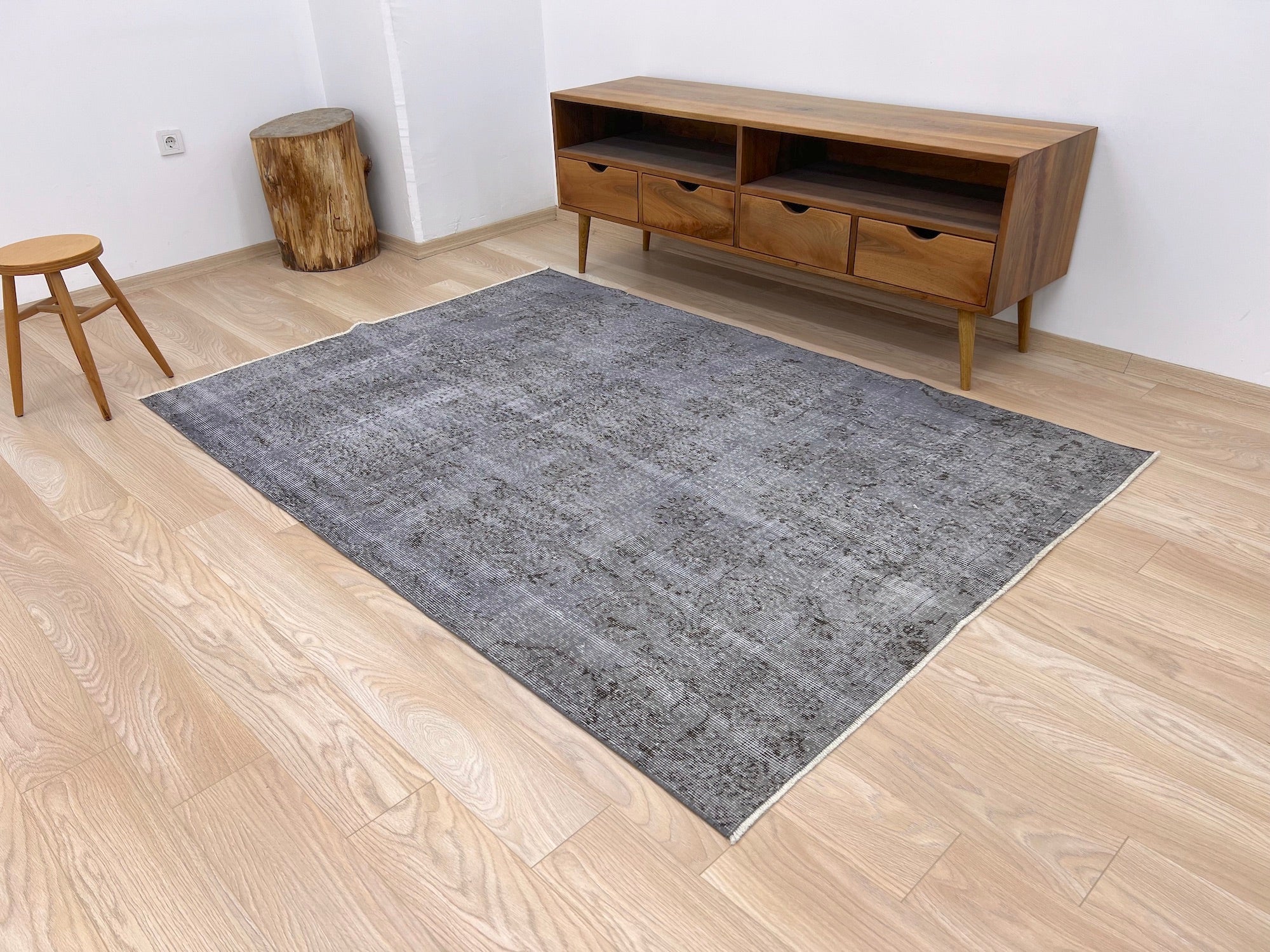 Kailea - Vintage Turkish Overdyed Rug