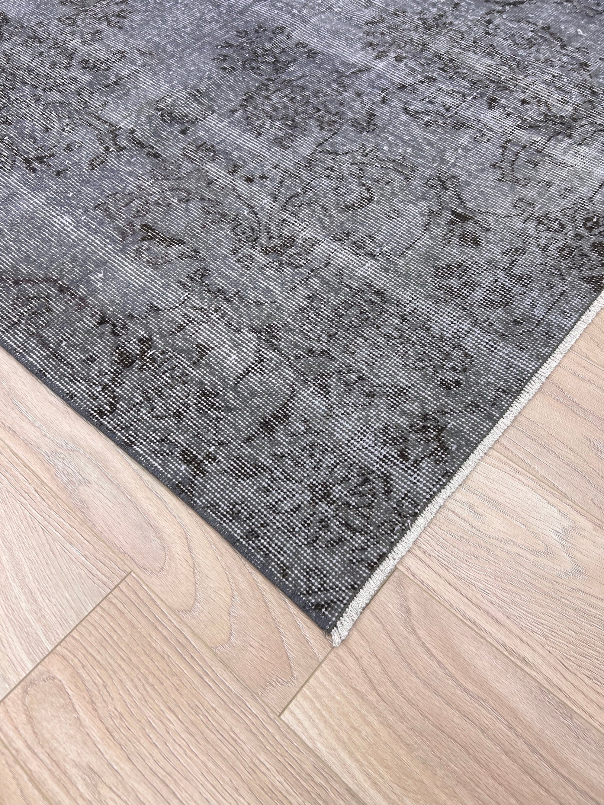 Kailea - Vintage Turkish Overdyed Rug