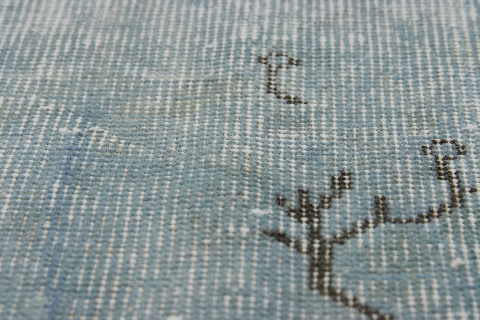 Abtin | Timeless Wool-Cotton Blend Rug | Kuden Rugs
