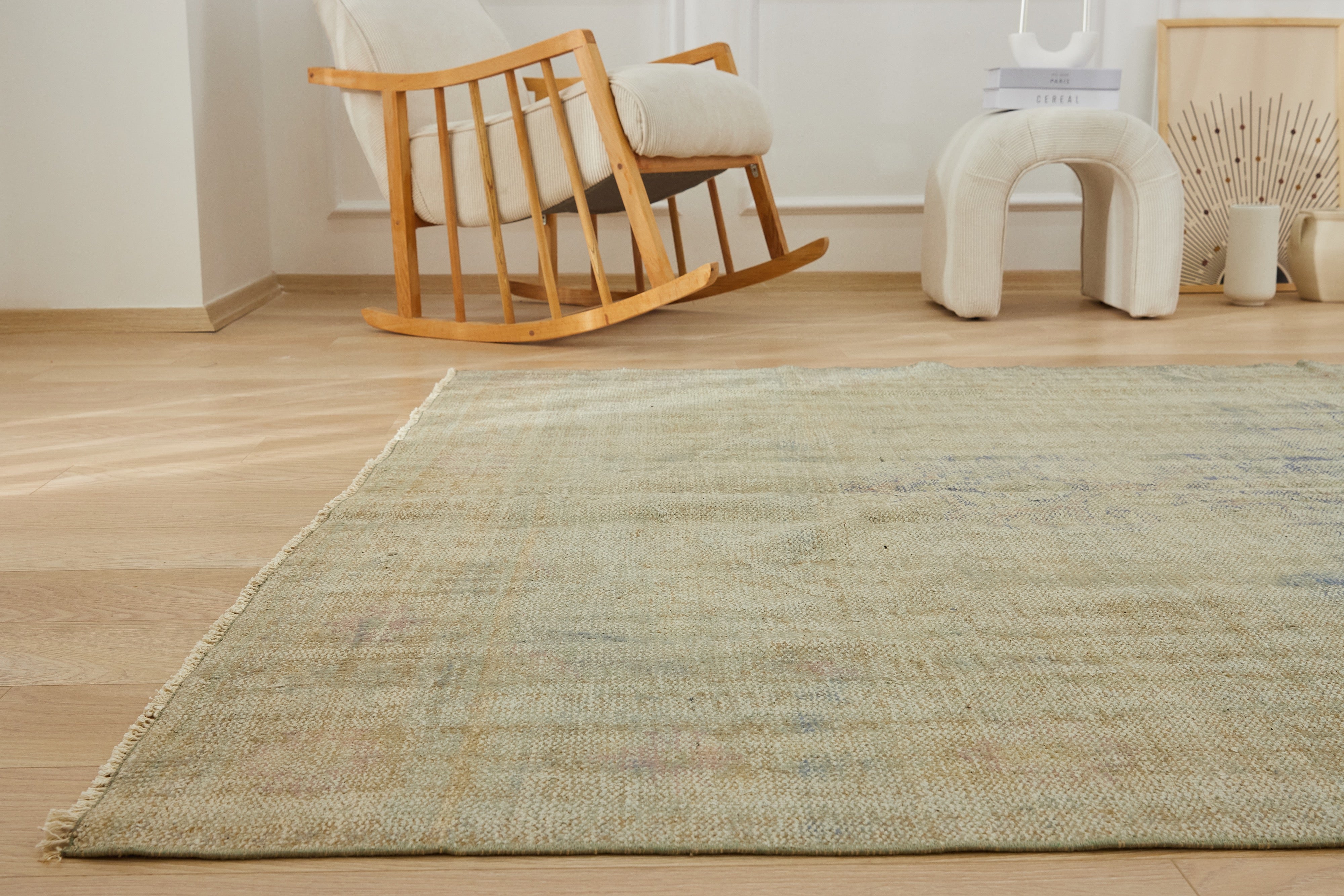 Hand-Knotted Heritage - Ada's Unique Craft