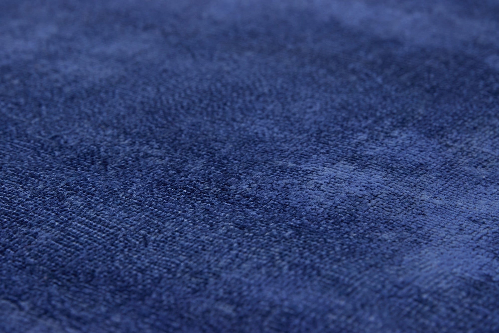 Embrace Agnessija | Indian Rug Excellence | Vintage Carpet Prestige | Kuden Rugs