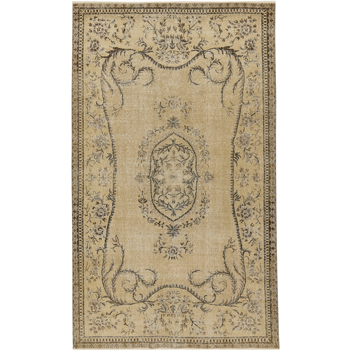 Aislin | Beige Medallion Vintage Rug | Kuden Rugs