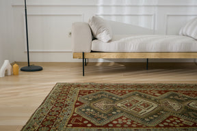 Akako - A Fusion of Color and Culture | Kuden Rugs