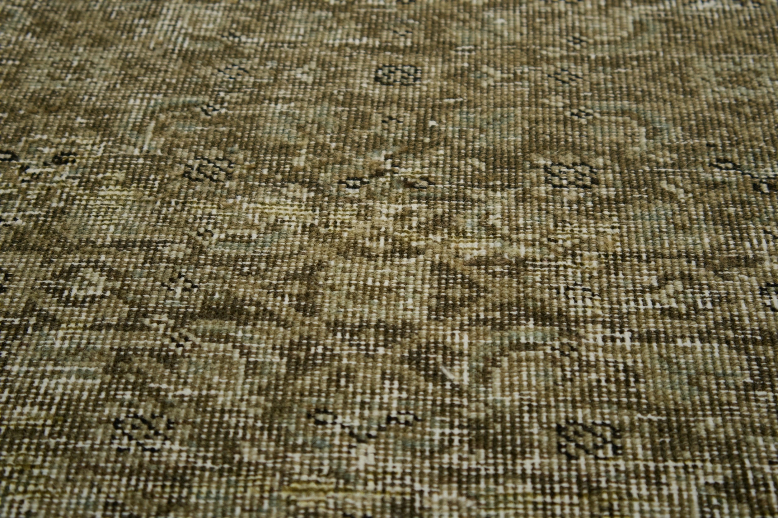 Algoma - Redefining Luxury in Every Knot | Kuden Rugs