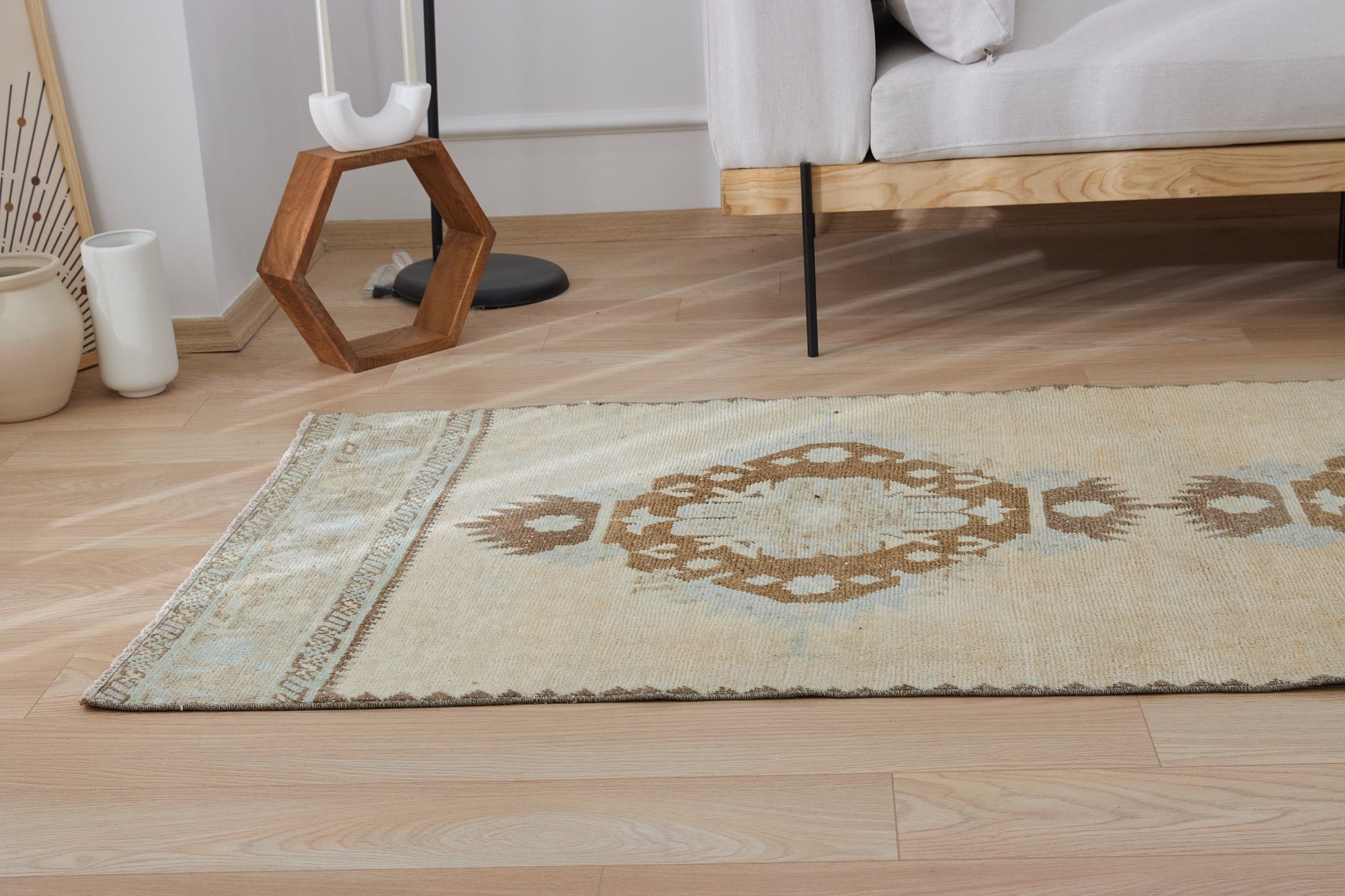 Aliezah | Unique Vintage Craftsmanship | Turkish Runner Rug | Kuden Rugs