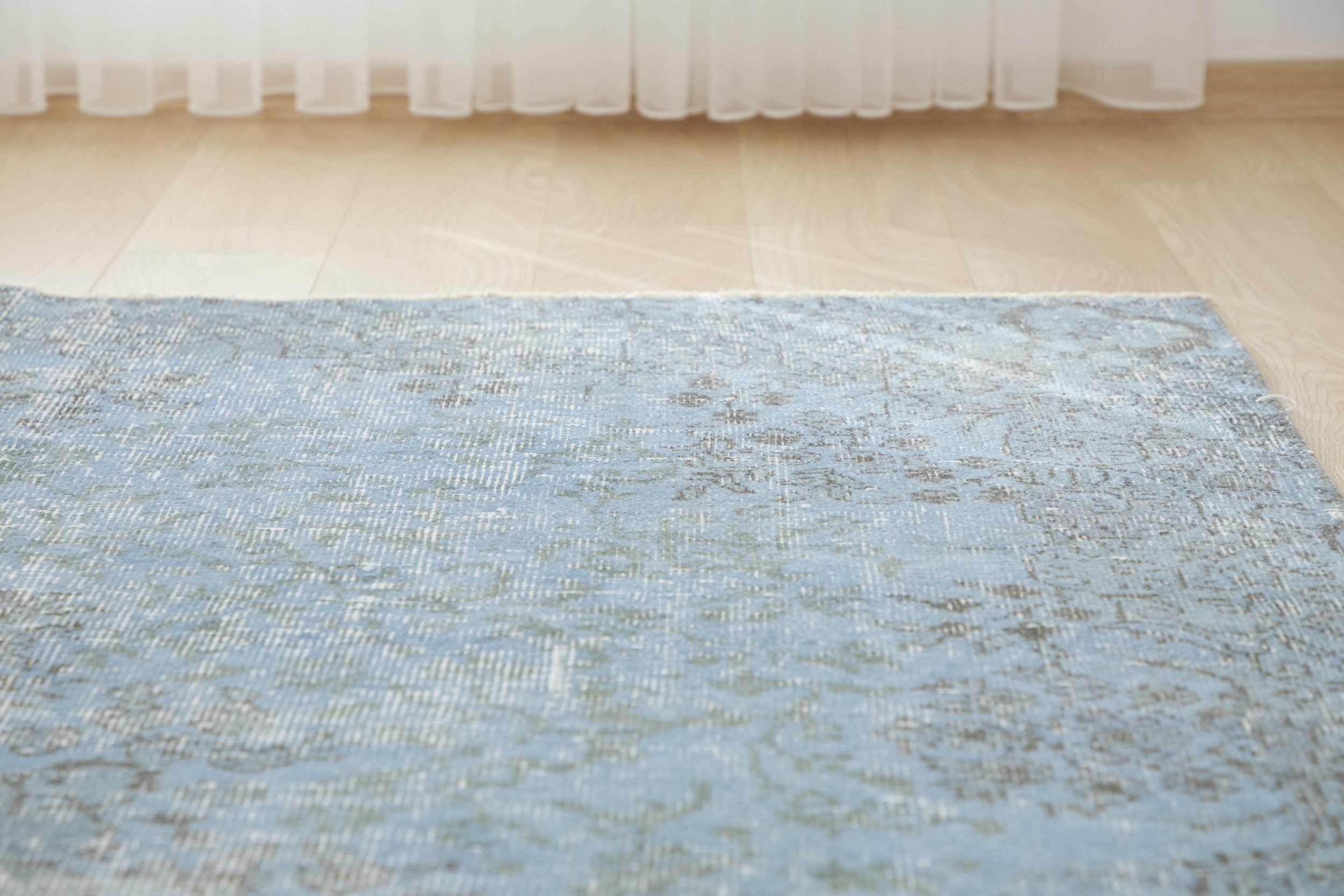 Arleth | Vintage Charm | Luxurious Wool-Cotton Blend | Kuden Rugs