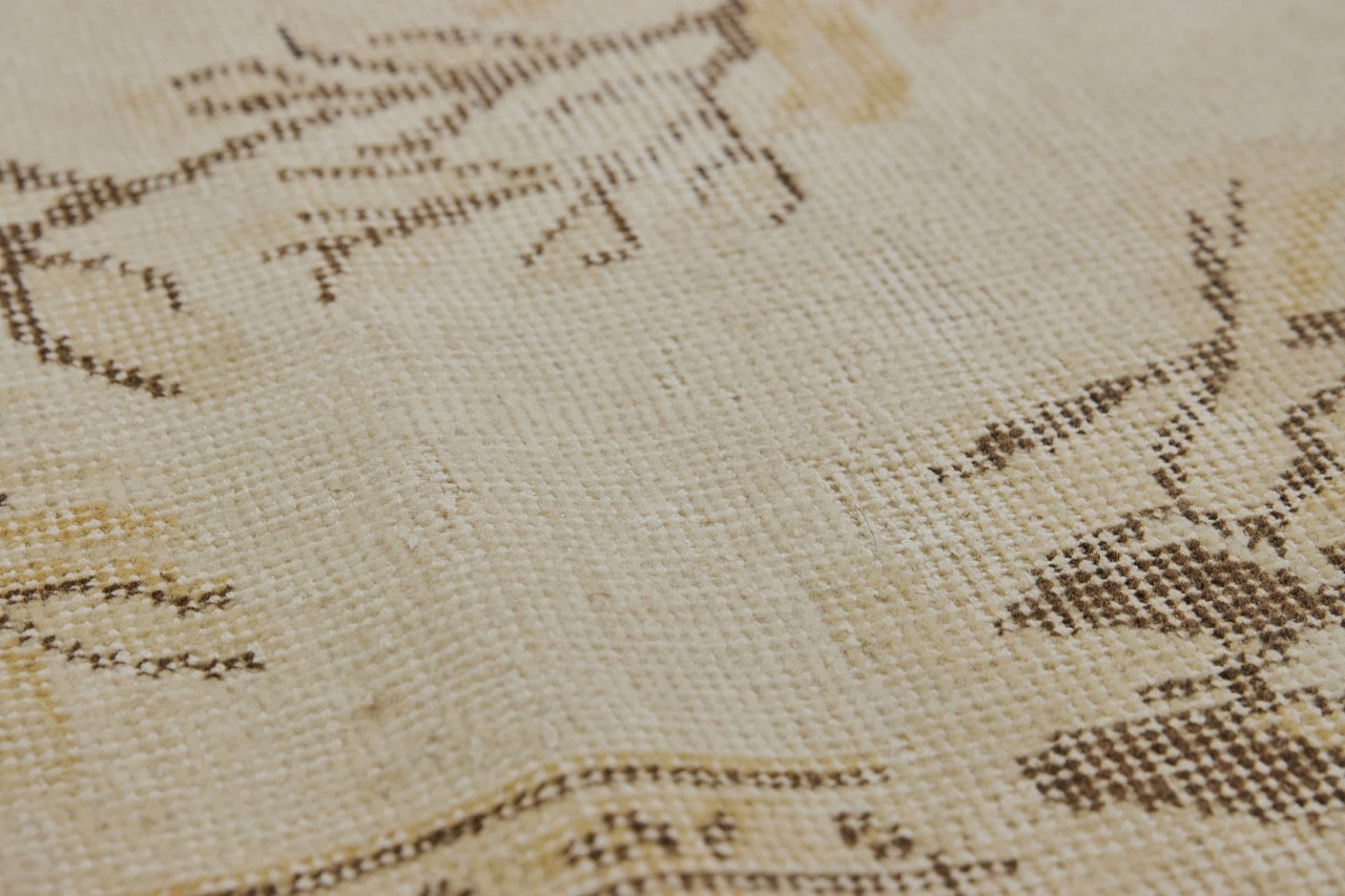 Ashleigh's Charm | Authentic Turkish Rug | Hand-Knotted Carpet | Kuden Rugs