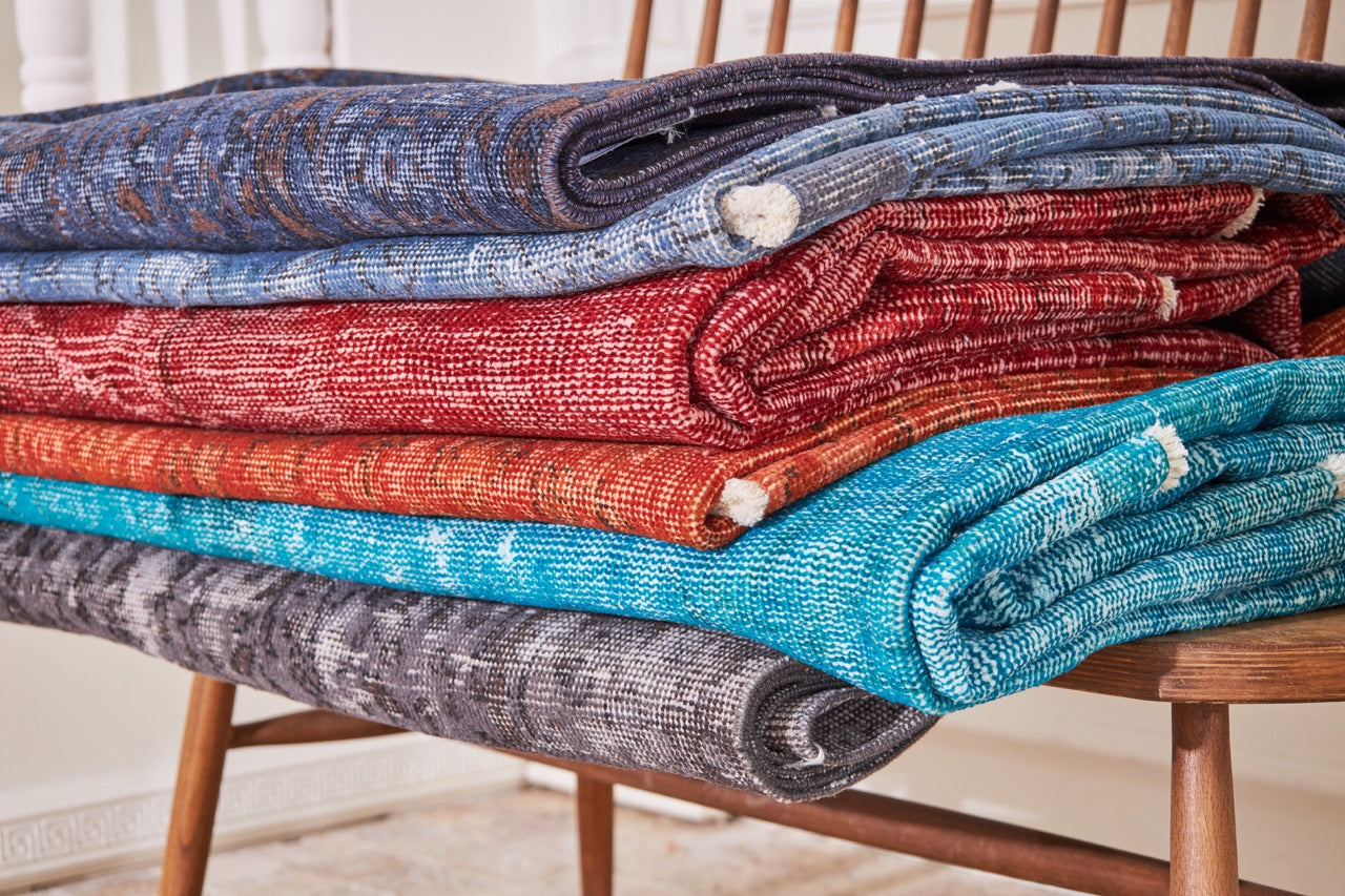 Traditional Handwoven Rug with Cultural Patterns - Kuden Rugs