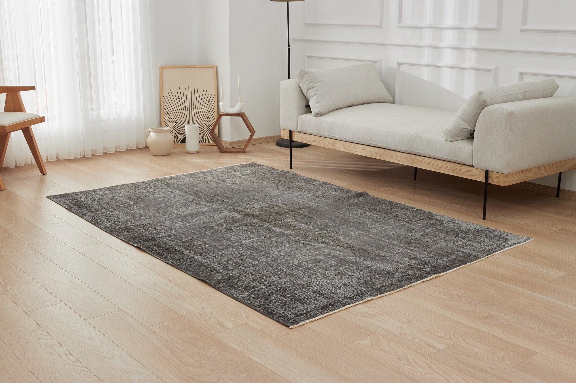 Calisto | Medallion Masterpiece Vintage Carpet | Kuden Rugs