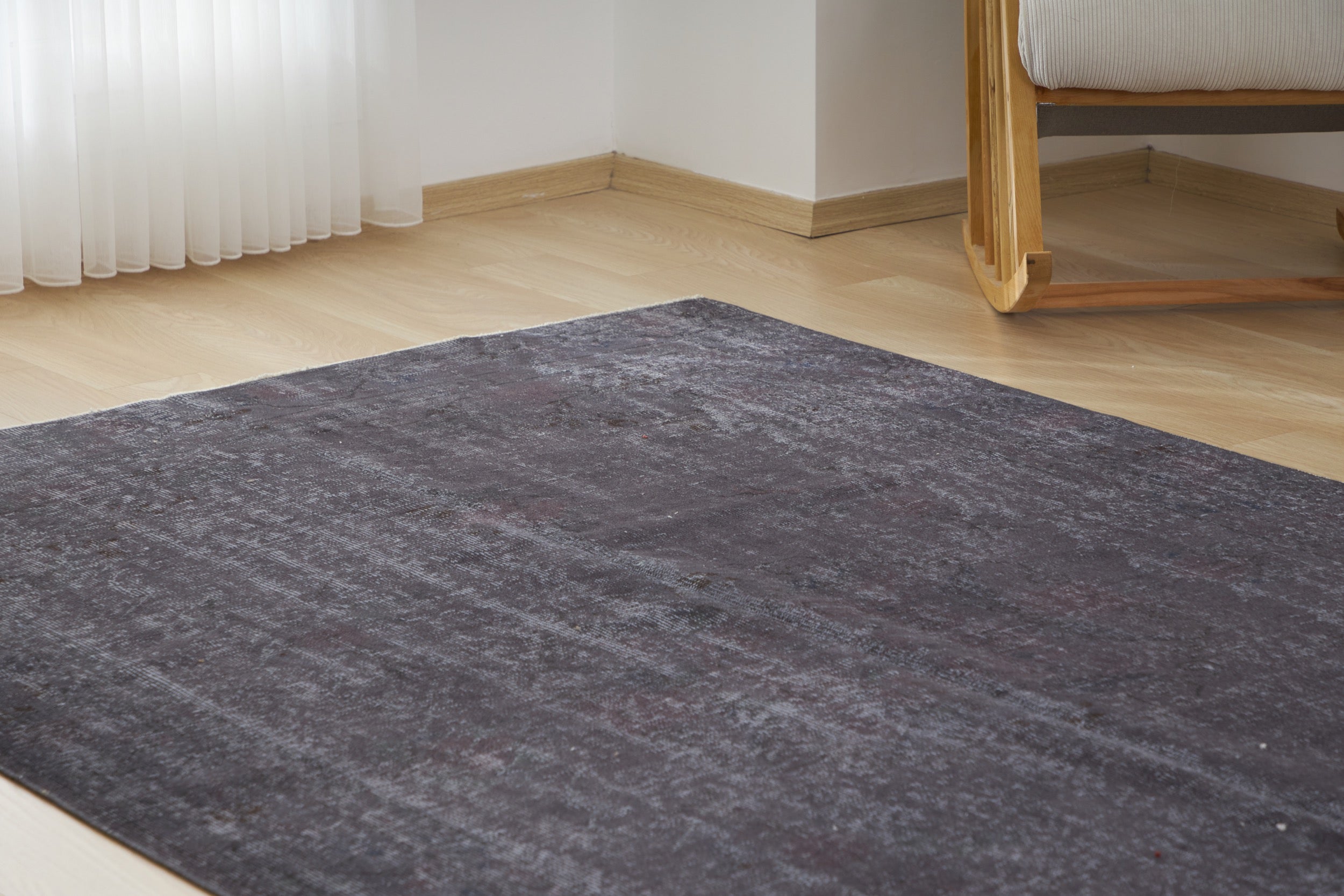 Cally | Modern Minimalism | Timeless Turkish Craft | Kuden Rugs