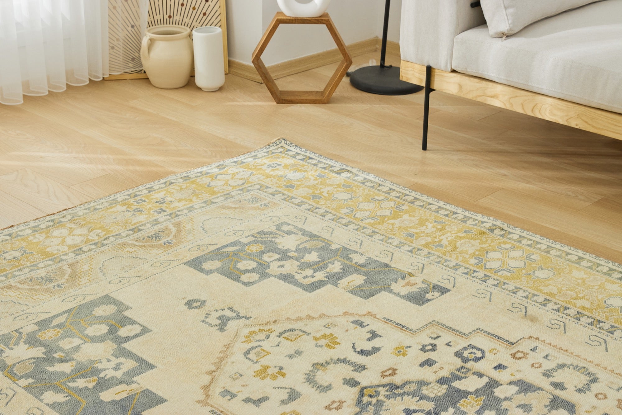 Cattleya | Unique Vintage Craftsmanship | Turkish Area Rug | Kuden Rugs