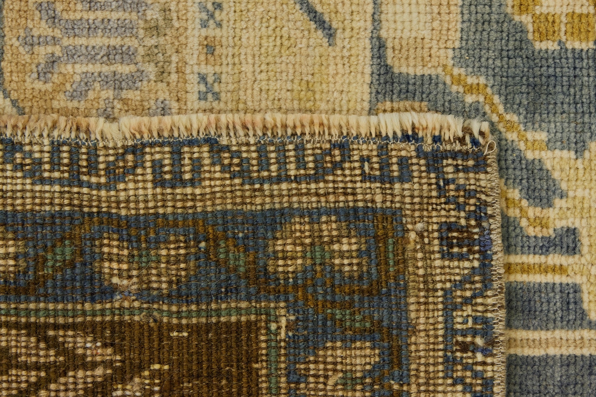 Cattleya | One-of-a-Kind Cream Sophistication | Sophisticated Wool Carpet | Kuden Rugs