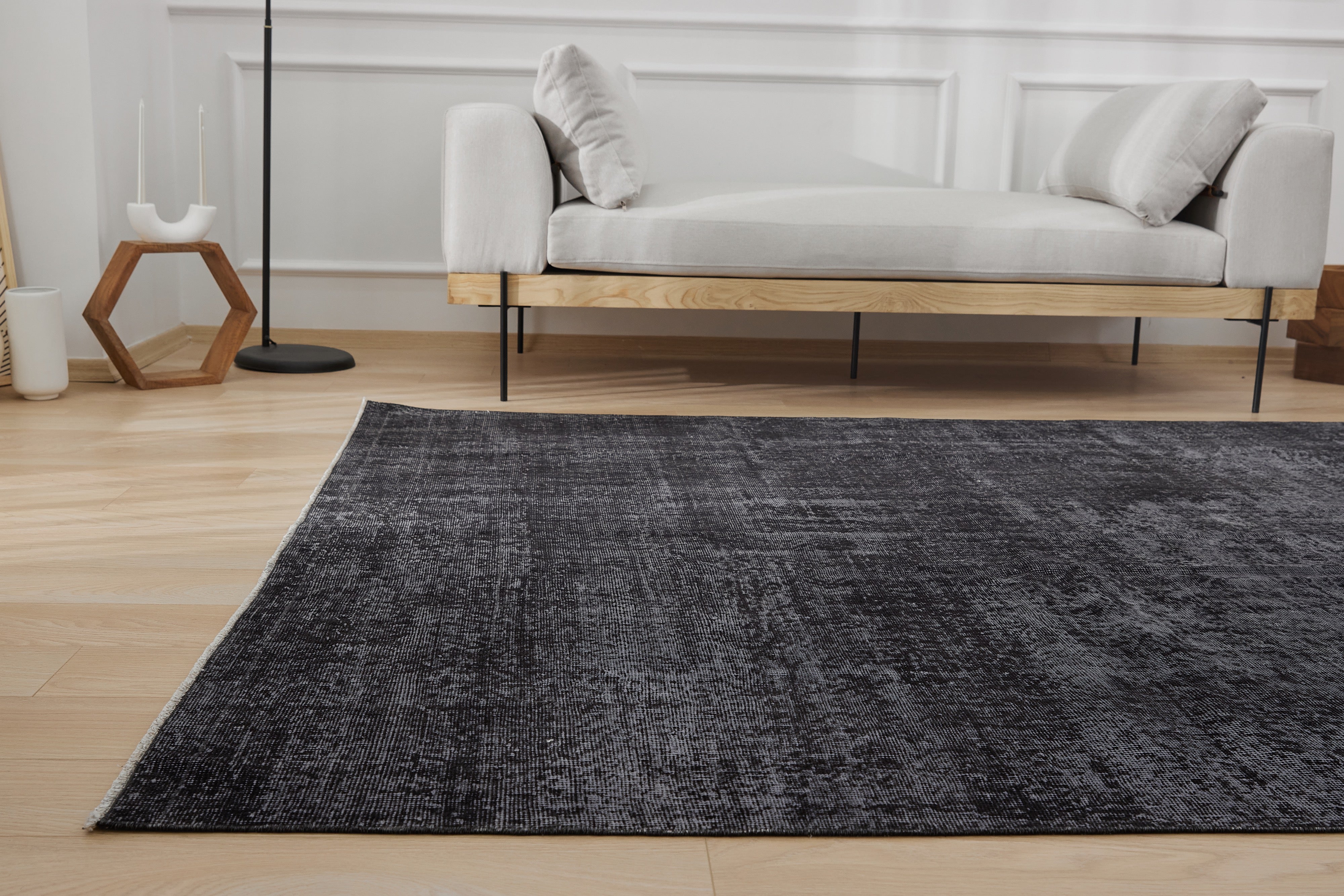 Unveiling Cierra | Turkish Rug Heritage | Vintage Carpet Grace | Kuden Rugs