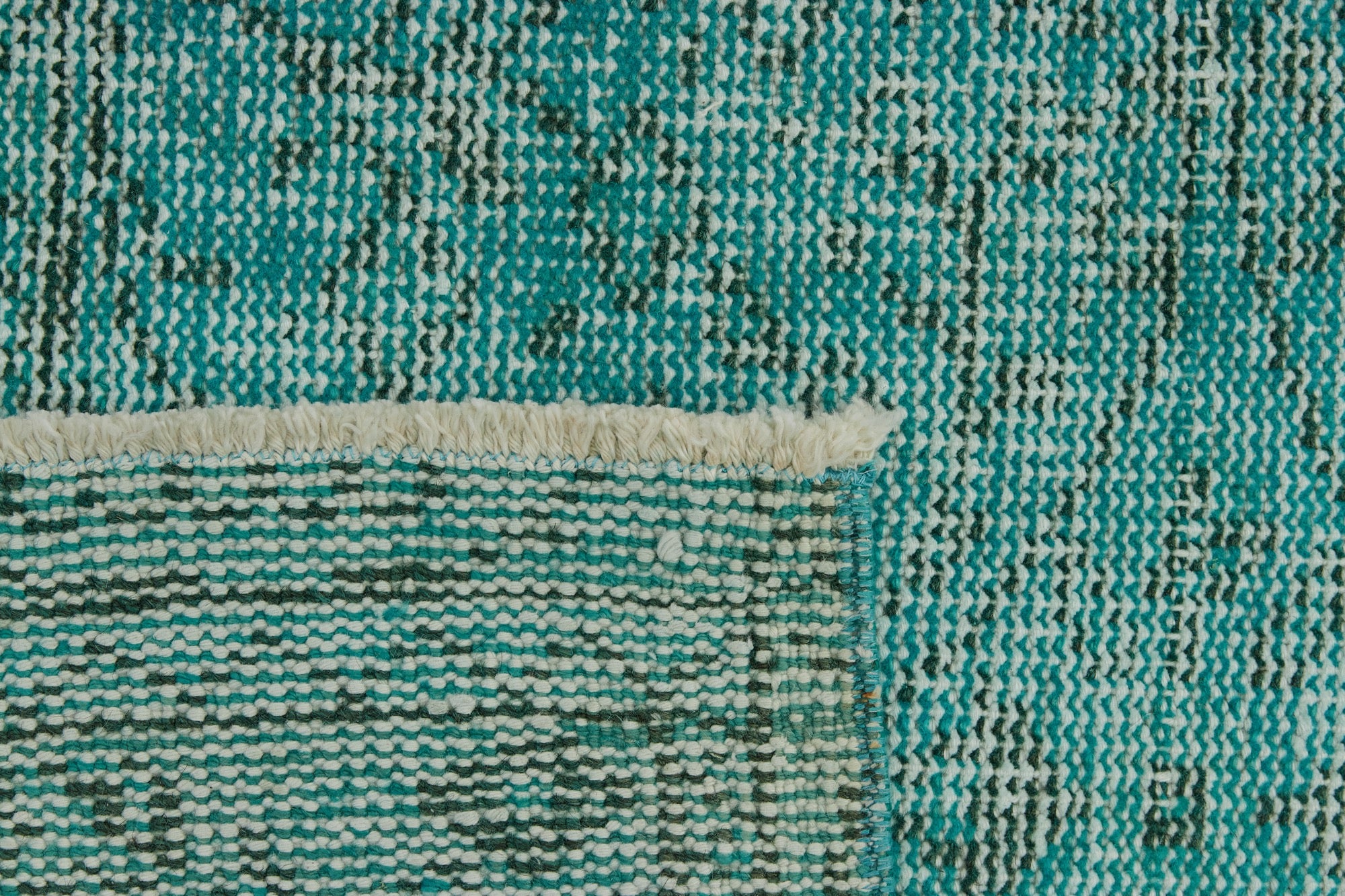 Dajona | Modern Vintage Wool-Cotton Blend | Kuden Rugs