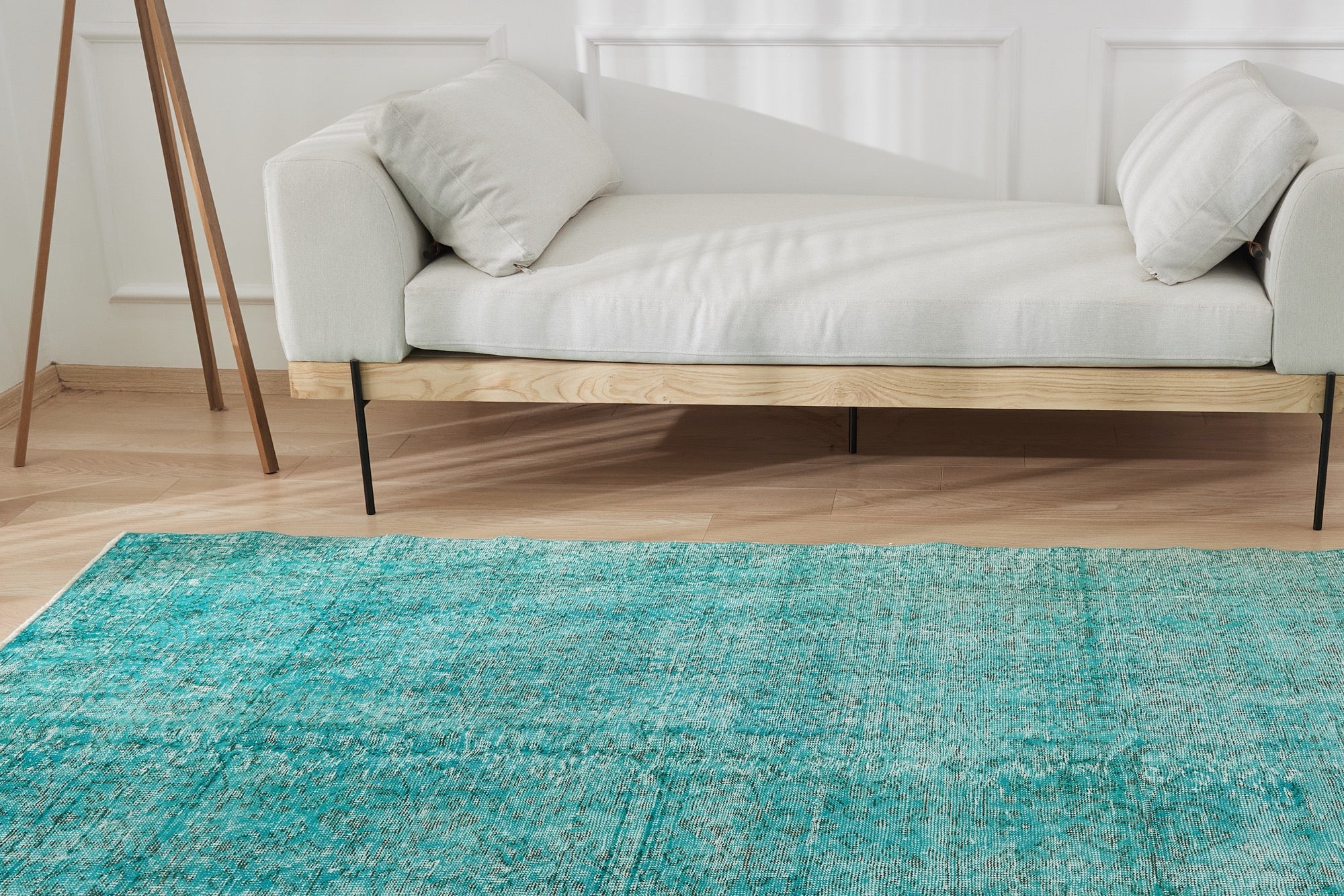 Dajona | Unique Plain Turkish Rug | Kuden Rugs