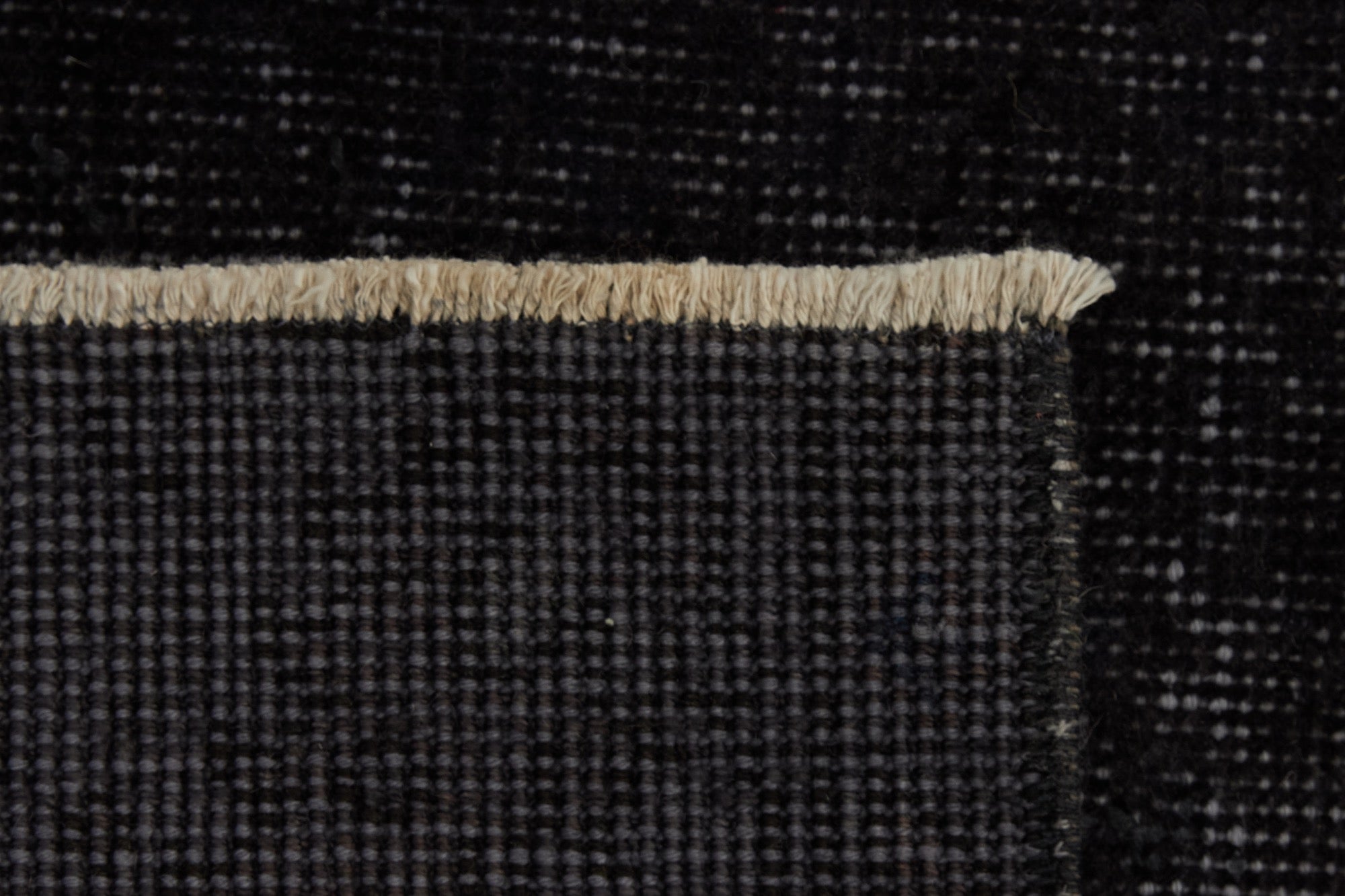 Elisun | Sophisticated Small Rug with Artisan Quality | Kuden Rugs