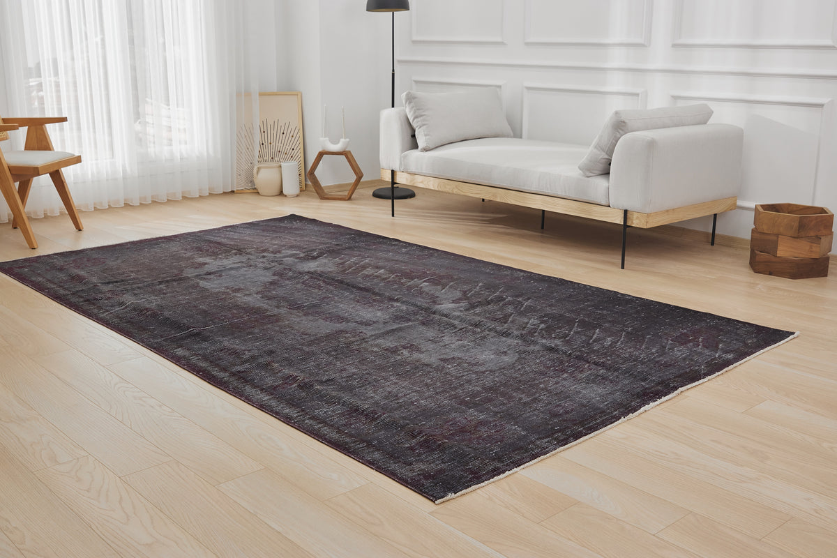 The Medallion Masterpiece: Emmaline | Kuden Rugs