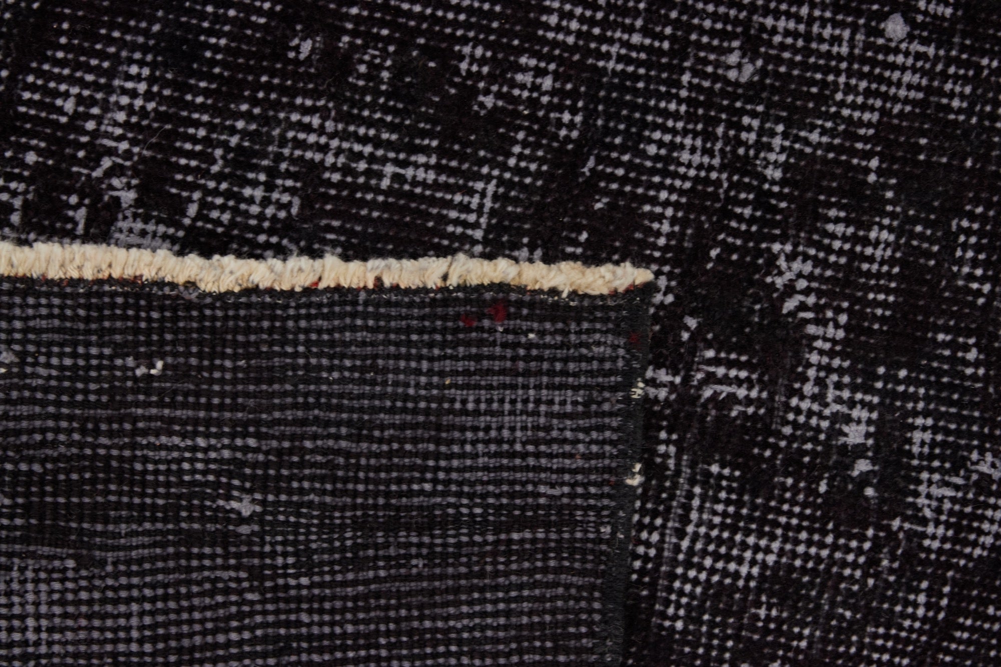 Esma | Artisan Crafted Small Rug with Modern Elegance | Kuden Rugs