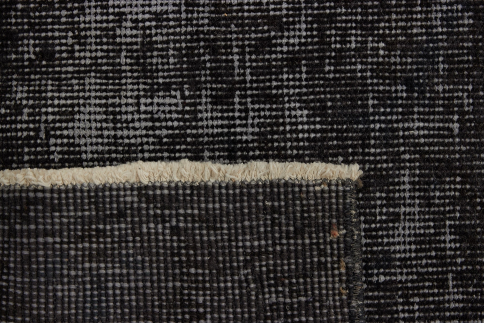 Esther | Artisan Crafted Small Rug with Modern Appeal | Kuden Rugs