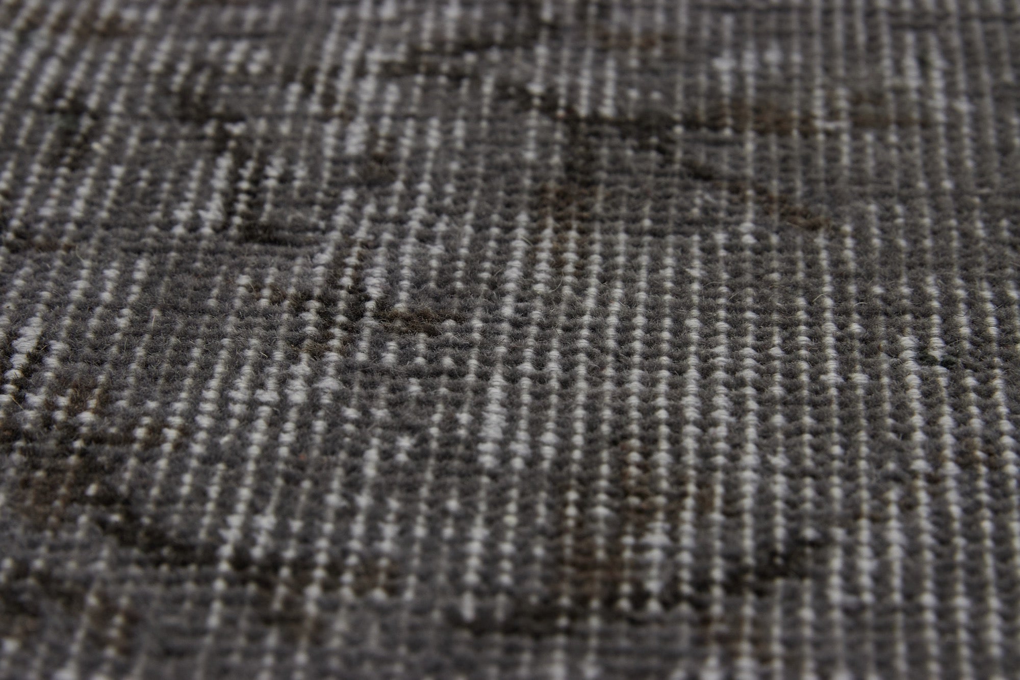 Fannia | Sophisticated Vintage Rug with Timeless Design | Kuden Rugs