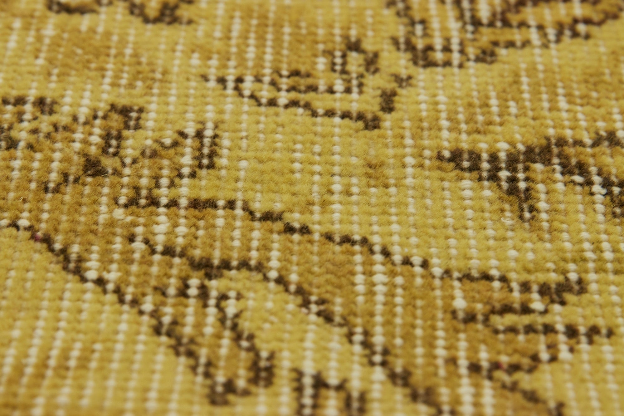 Faryque | Timeless Vintage Rug with Modern Flair | Kuden Rugs