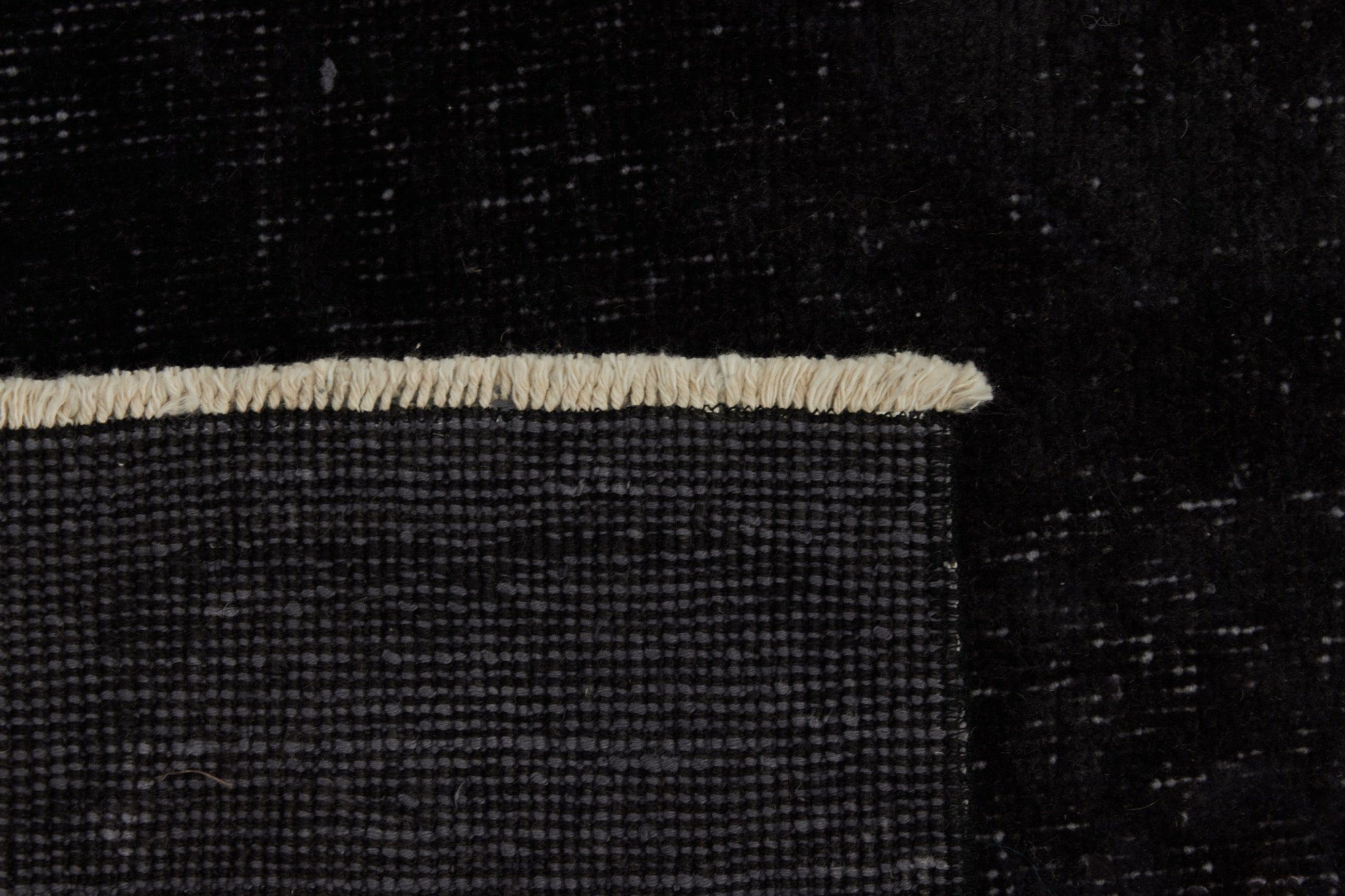 Gaeriel | Artisan Crafted Small Rug with Modern Elegance | Kuden Rugs