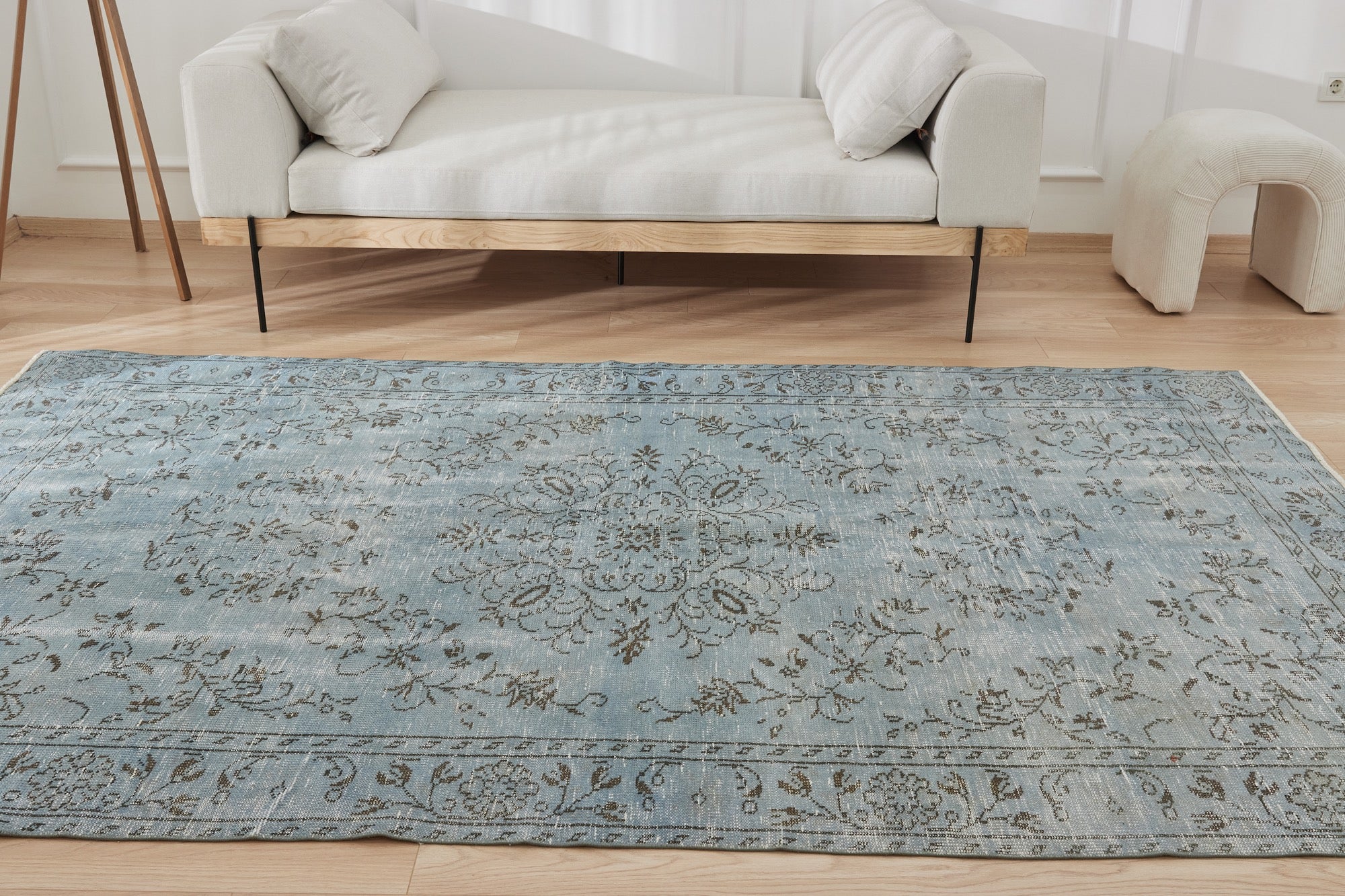 Galaina | Unique Turkish Rug Craftsmanship | Kuden Rugs