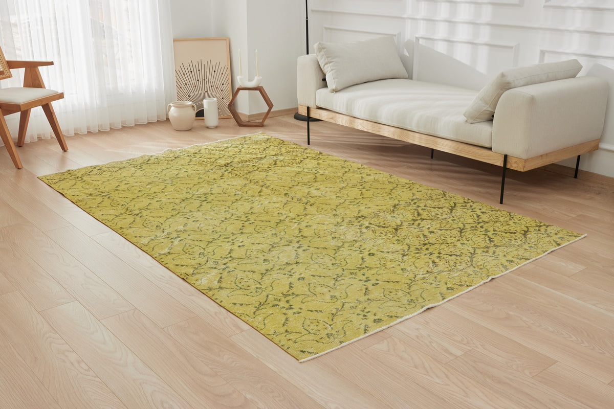 Gianina | Vintage Hand-Knotted Turkish Carpet | Kuden Rugs