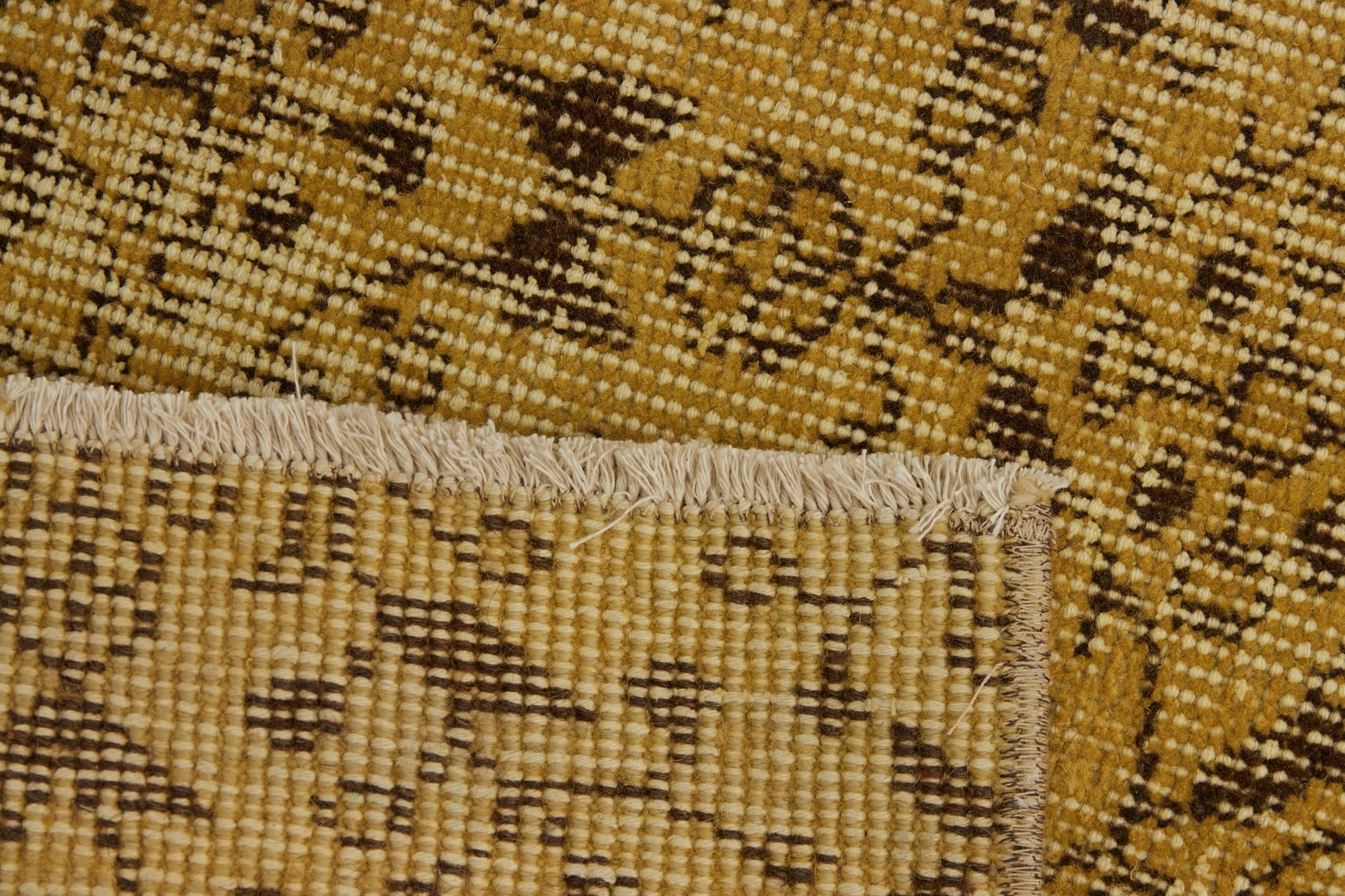 Gilora | Artisan Crafted Area Rug with Modern Flair | Kuden Rugs