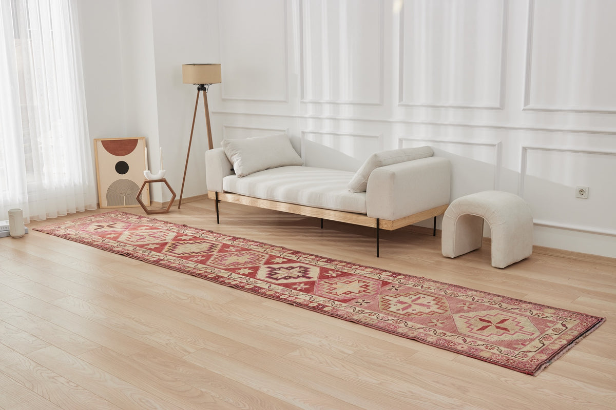 Ices | Hand-Knotted Vintage Wool Rug | Kuden Rugs