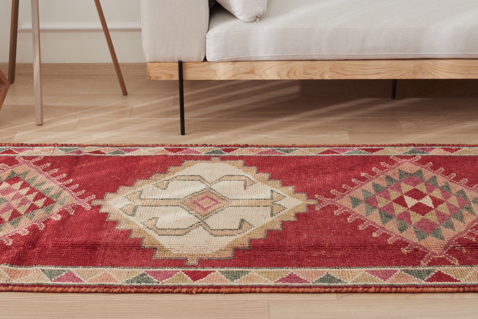 Indie | Unique Turkish Runner Craftsmanship | Kuden Rugs