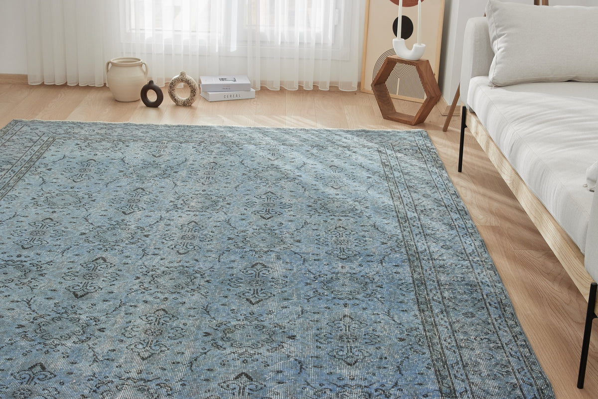 Indiya | Hand-Knotted Vintage Turkish Carpet | Kuden Rugs