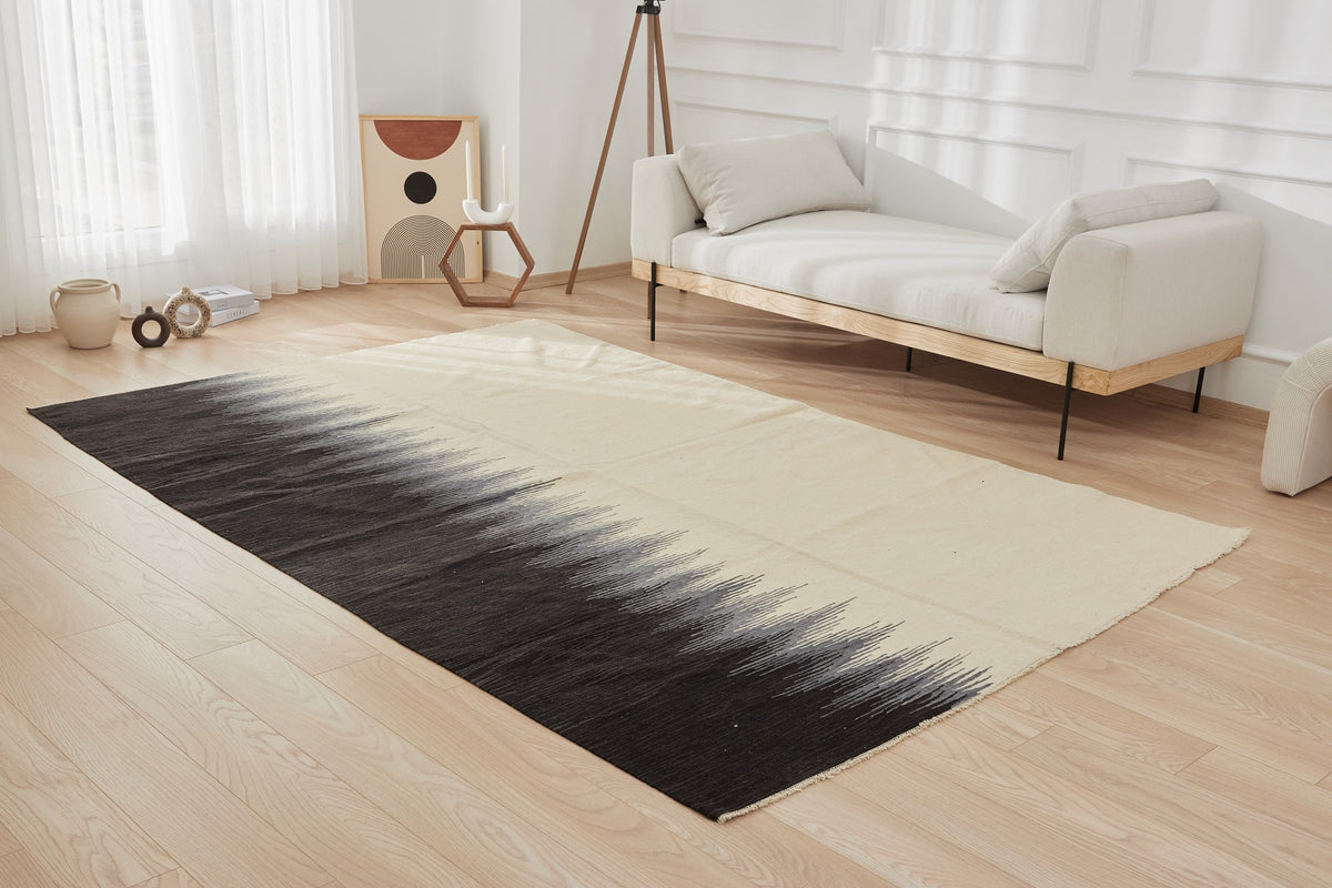 Itzel | Handwoven Turkish Wool Elegance | Kuden Rugs