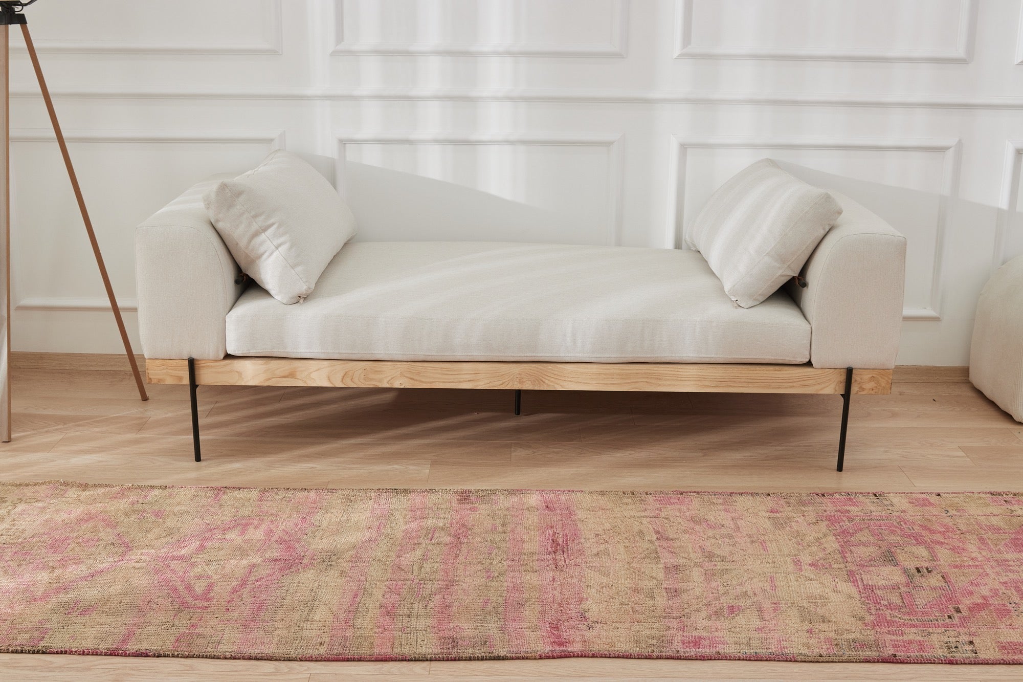 Jamie | Unique Low-Pile Turkish Runner | Kuden Rugs