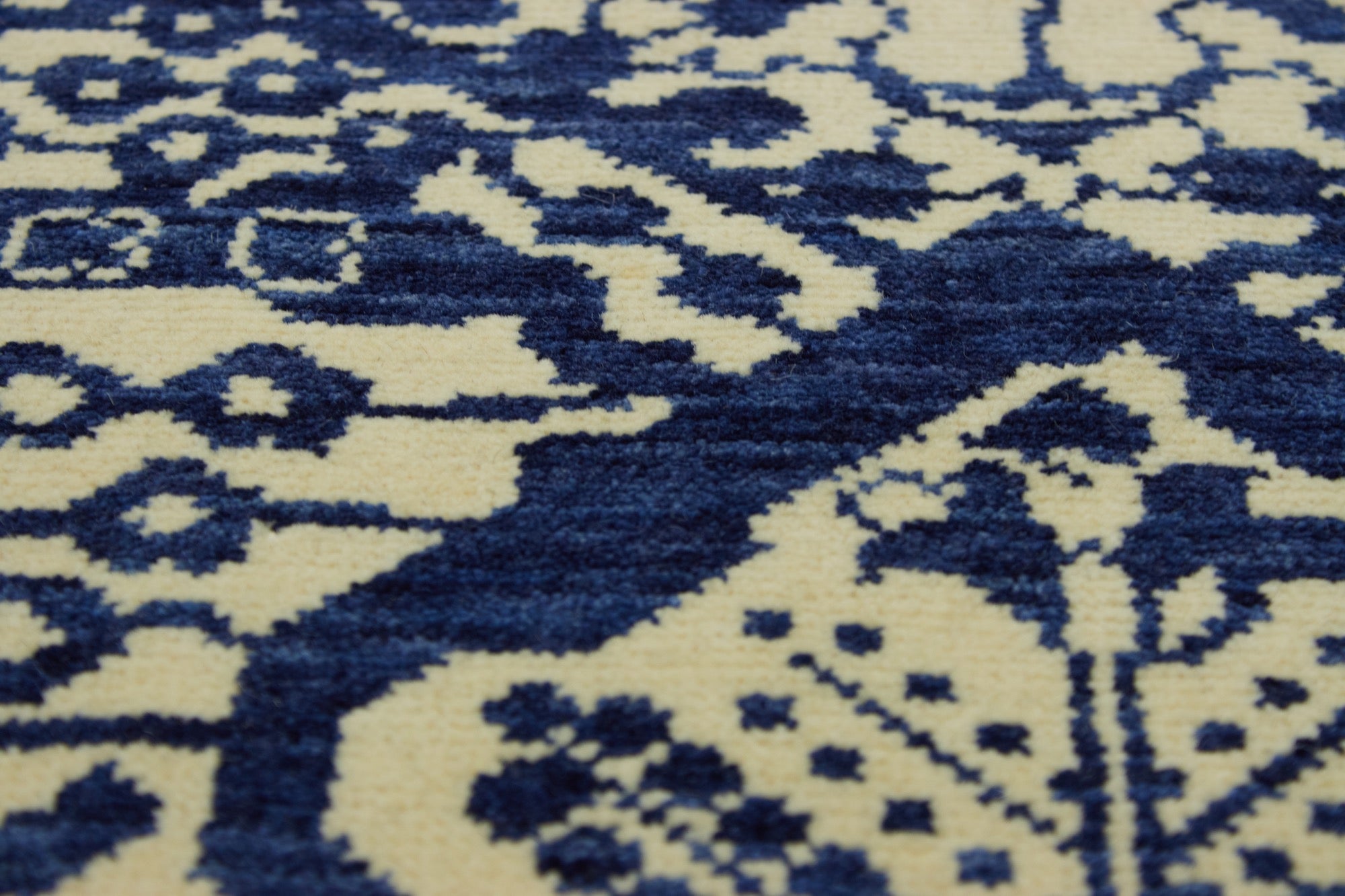 Kaelinn | Timeless Turkish Rug Craftsmanship | Kuden Rugs