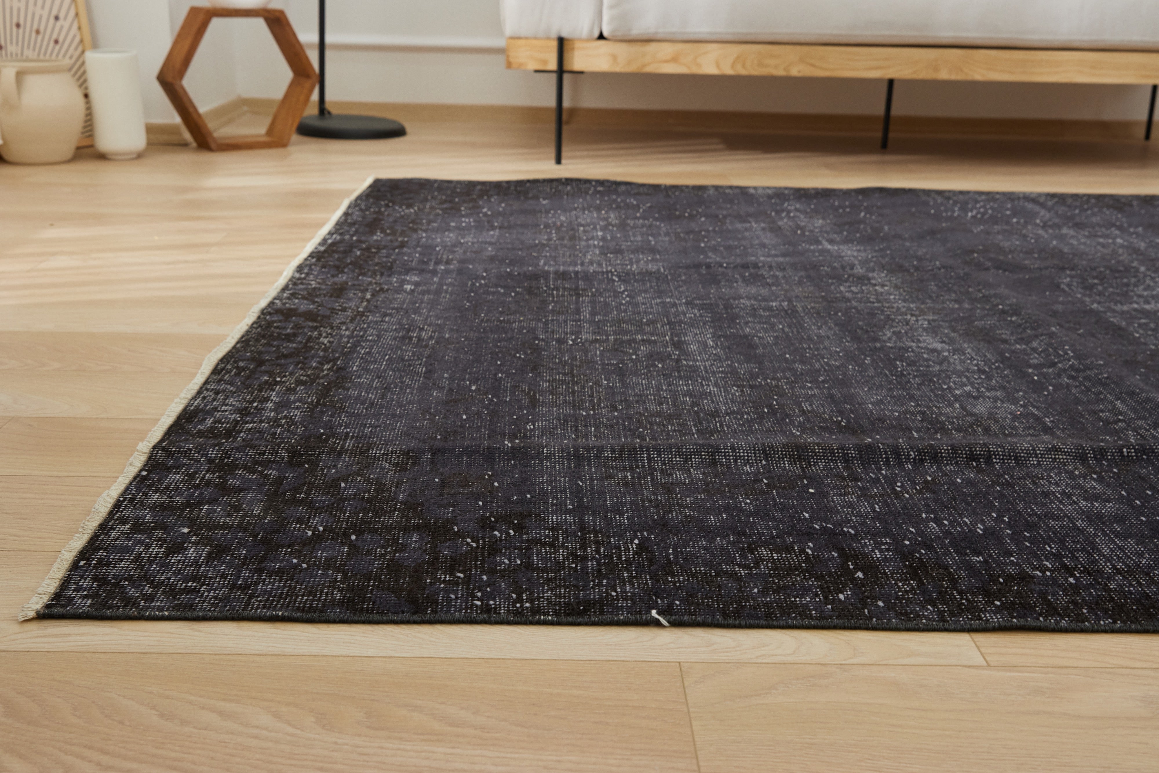 Unveiling Kanika | Turkish Rug Heritage | Vintage Carpet Grace | Kuden Rugs