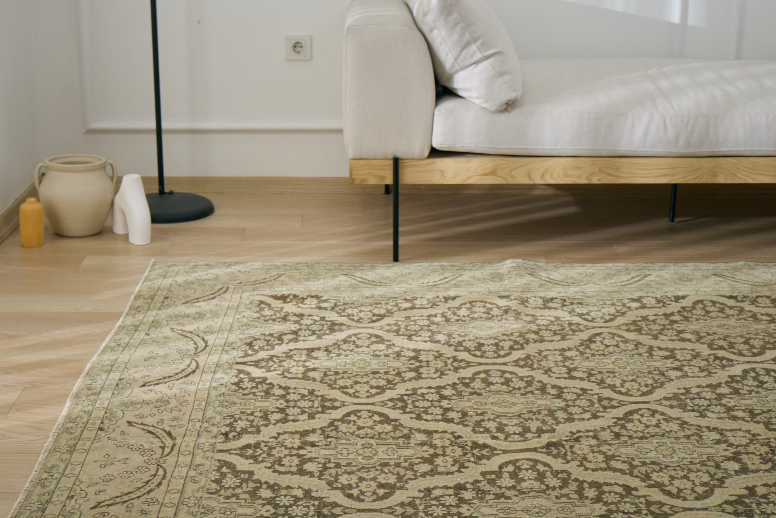 Kelsey - Unveiling the Elegance of Brown Florals | Kuden Rugs