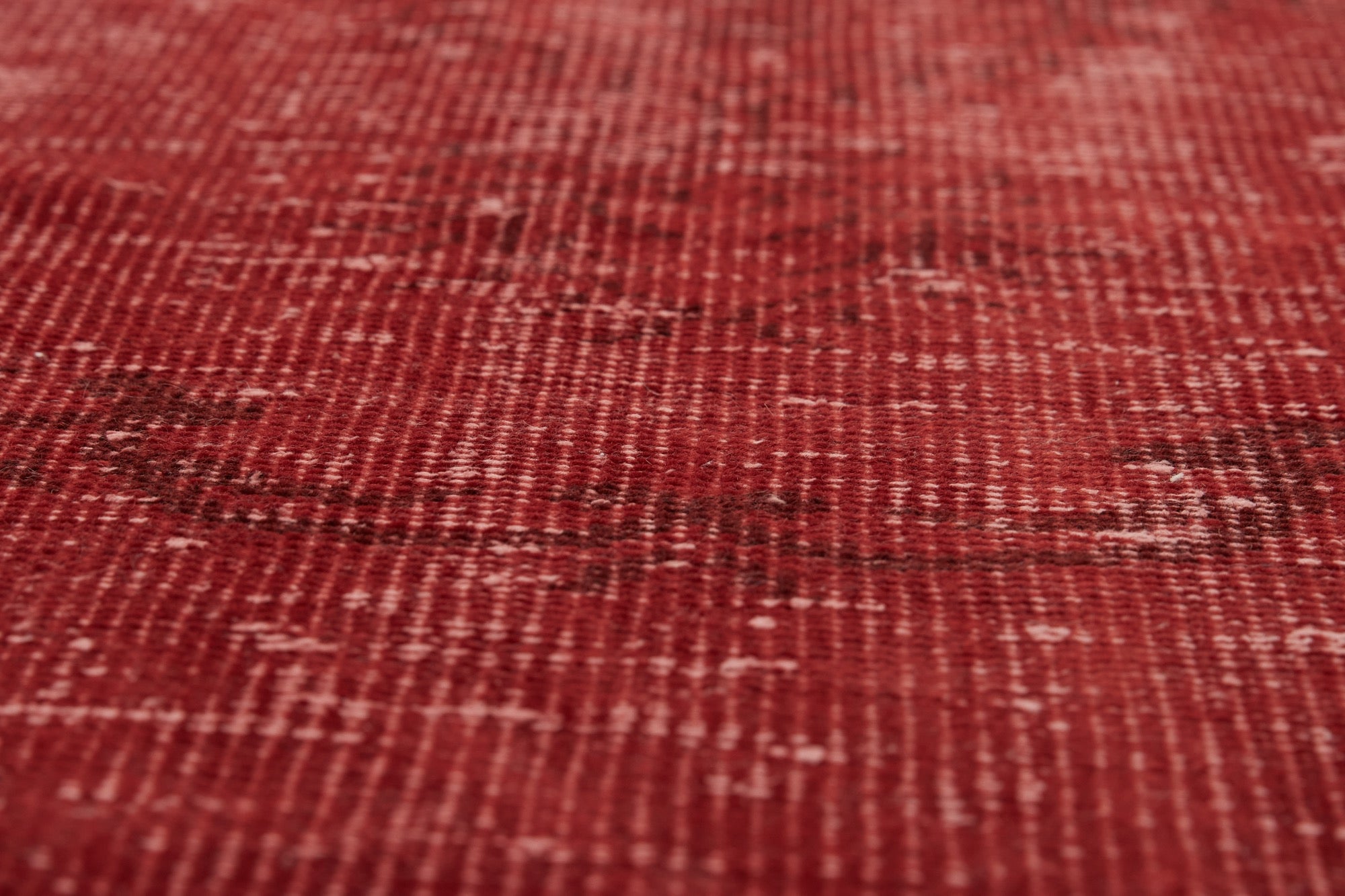 Kezzy | Artisanal Hand-Knotted Rug Craftsmanship | Kuden Rugs