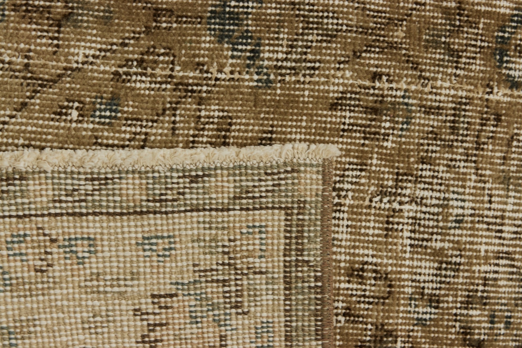 Unveiling Kimora | Turkish Rug Heritage | Vintage Carpet Grace | Kuden Rugs