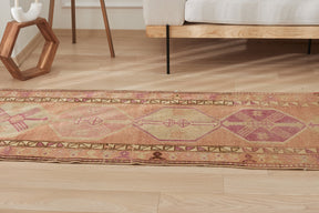 Kristin | Elegant Medium-Pile Turkish Carpet | Kuden Rugs
