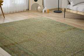 Lesley - Green Elegance in Every Thread | Kuden RugsLesley - Woven Artistry, Timeless Appeal | Kuden Rugs