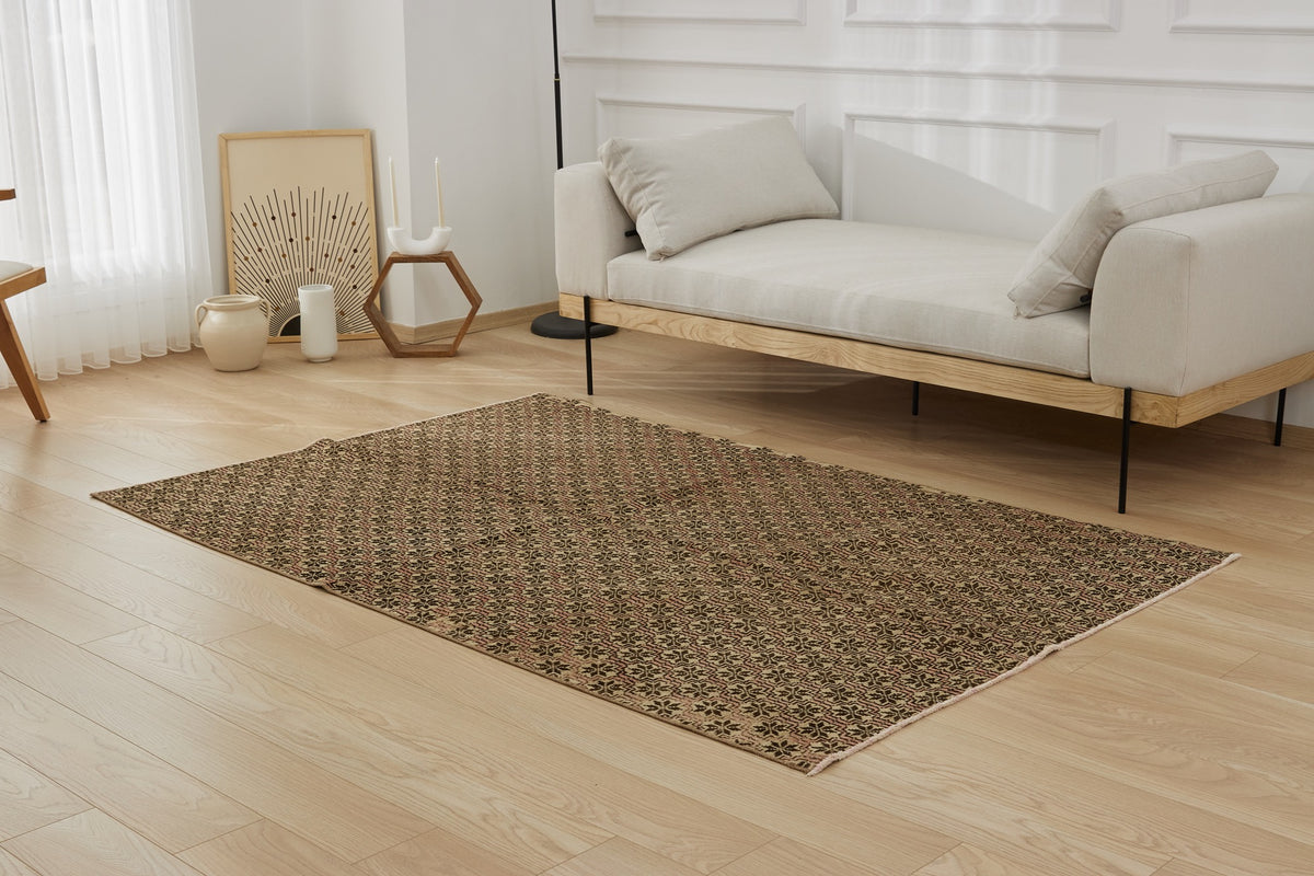 Turkish Anatolian Rug | Lina's Geometric Elegance | Kuden Rugs