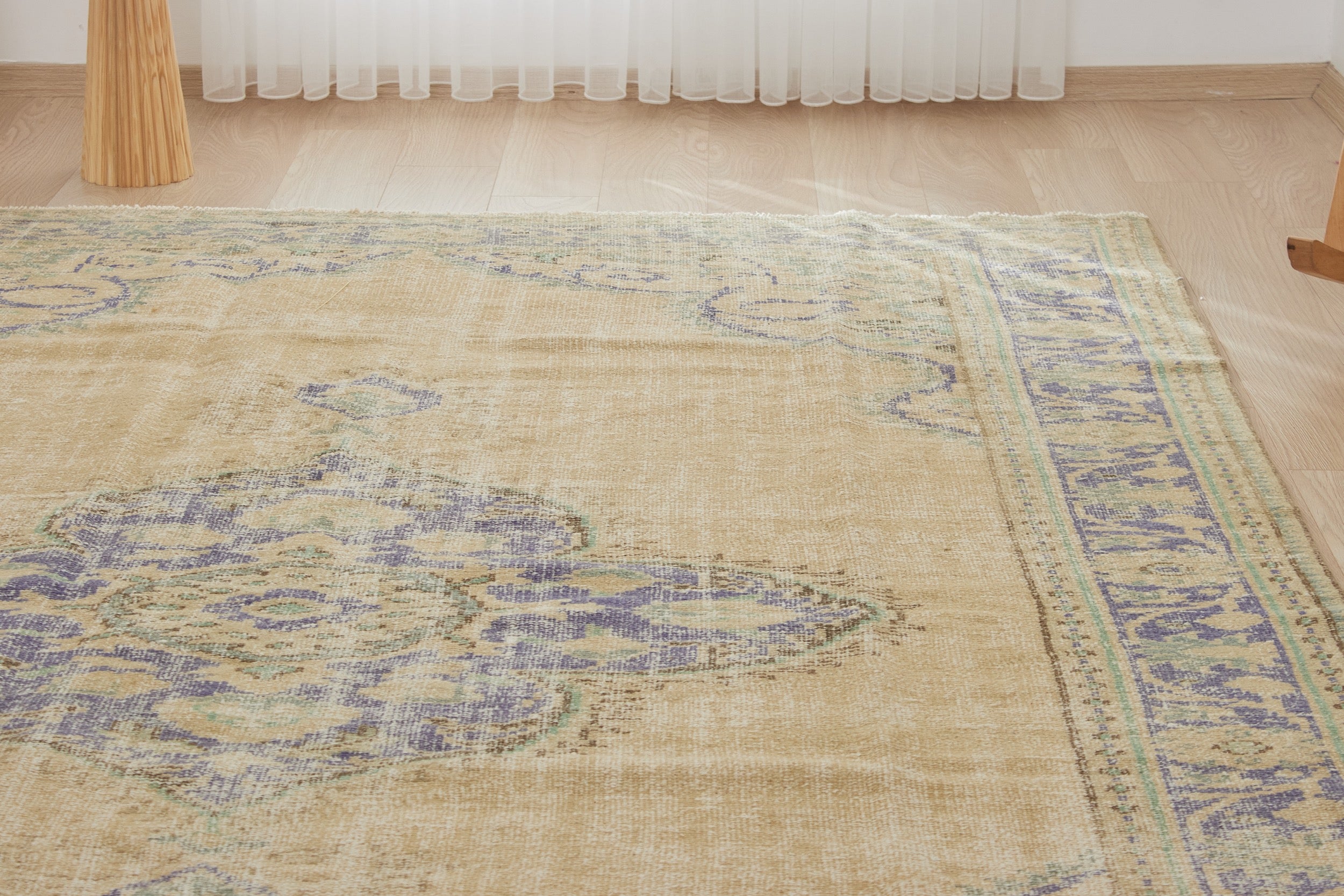 Logan | Timeless Area Rug Art | Kuden Rugs