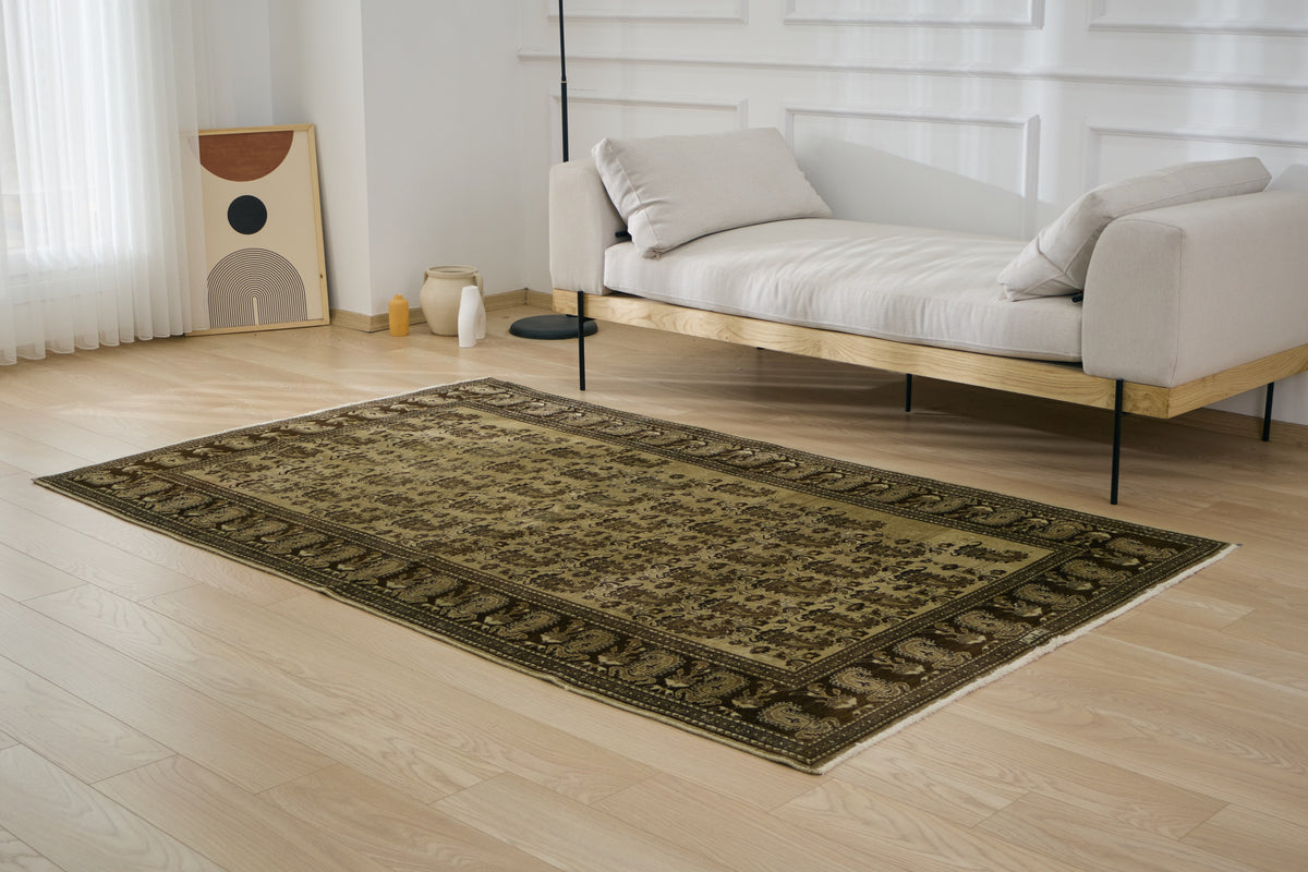 Lynda - The Art of Tabriz Craftsmanship | Kuden Rugs