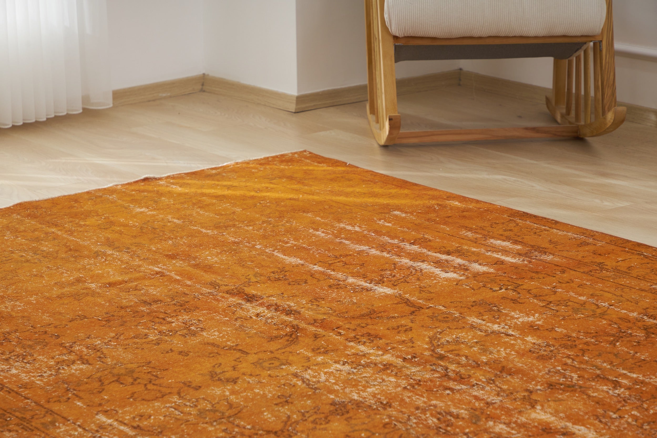 Mabel | Hand-Knotted Rug Tradition | Kuden Rugs