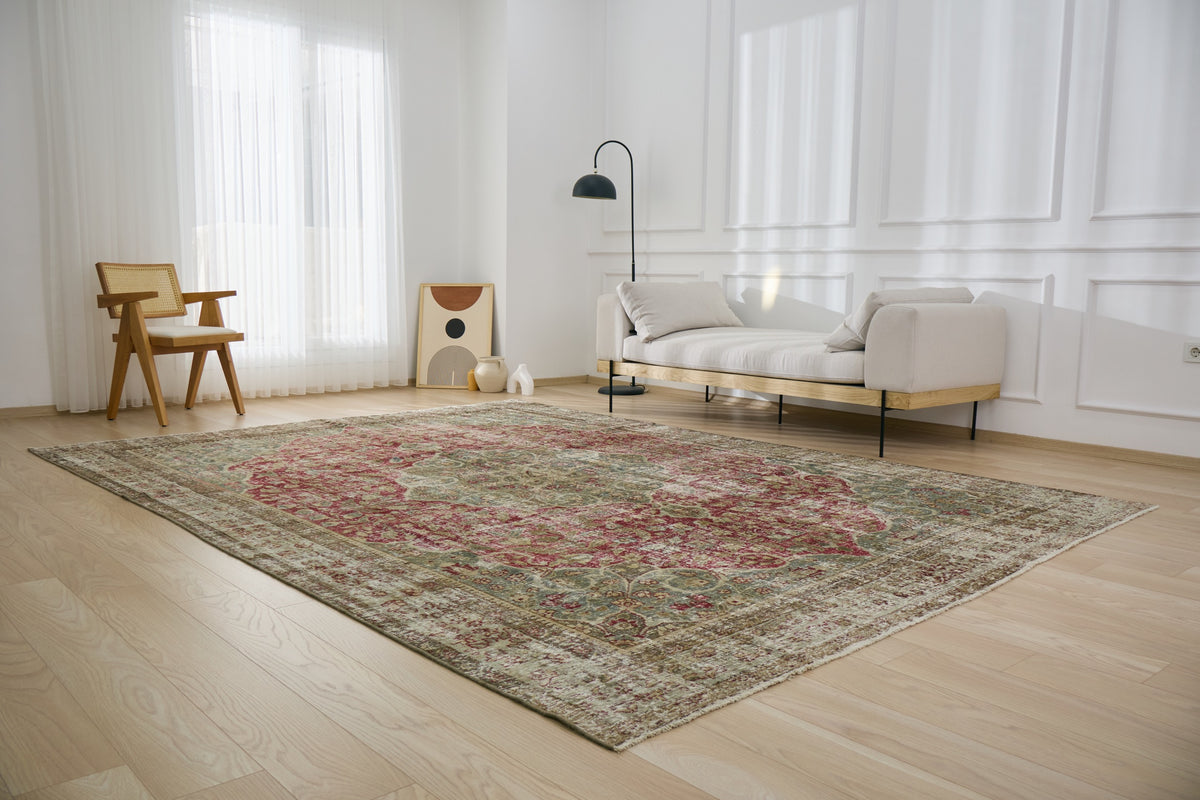 Macy - Red Richness in Persian Artistry | Kuden Rugs