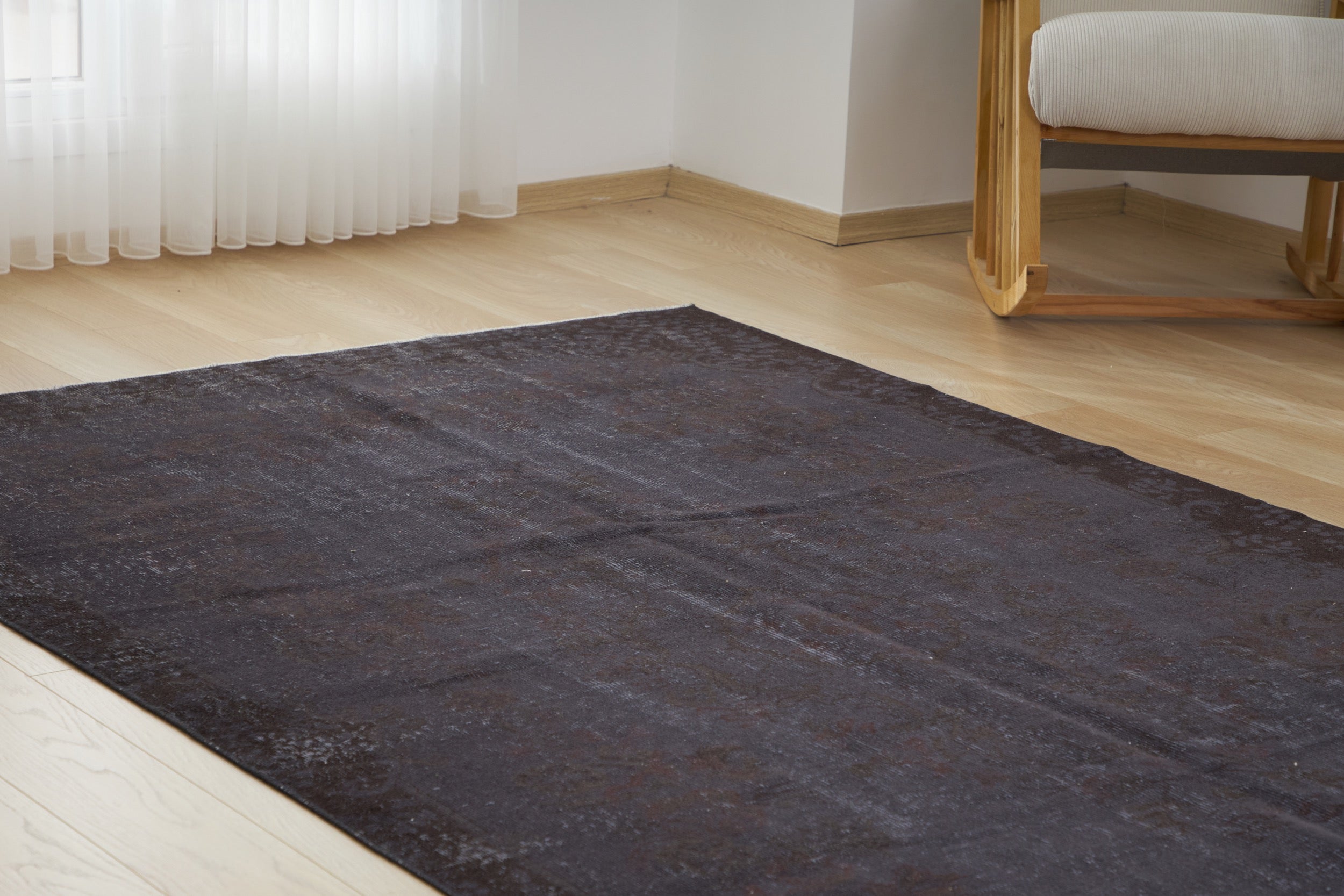 Maesi - Vintage Turkish Area Rug