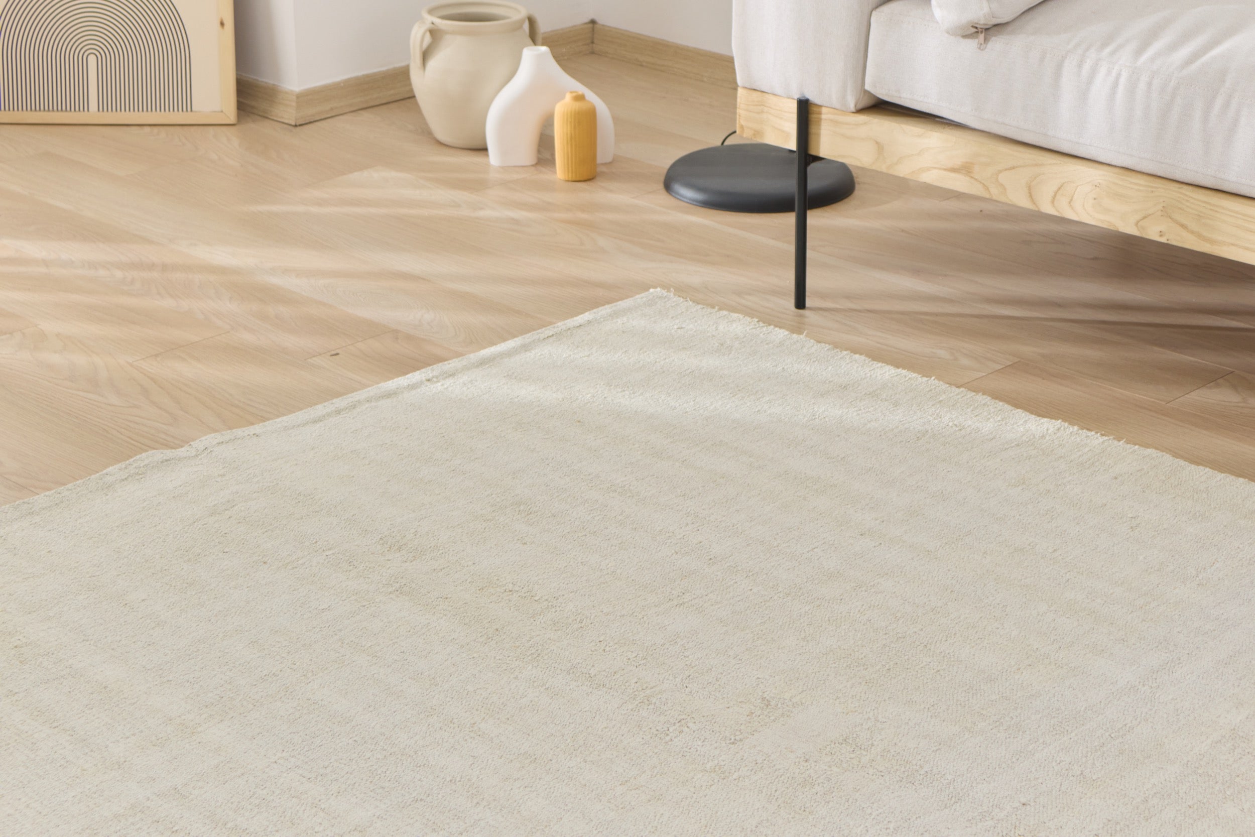 Manaar: A Captivating Turkish Hemp Rug with a Crisp, Clean Palette | Kuden Rugs