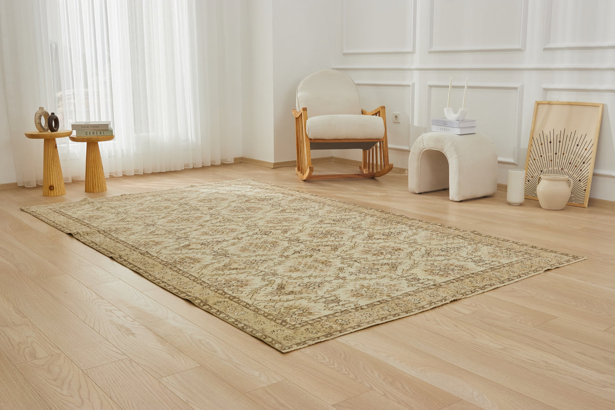 Antique washed Elegance - Naia's Professional Carpet Design